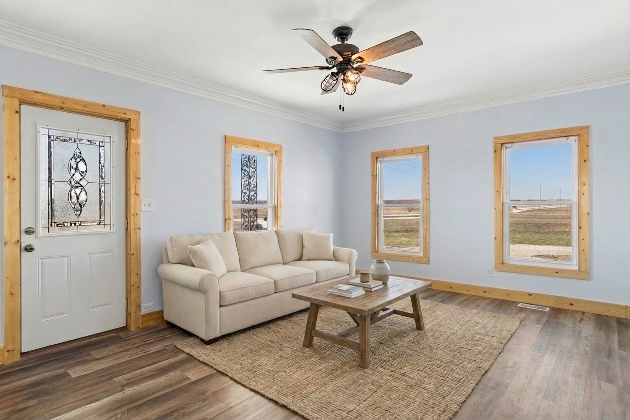 3292 E 24th Road, Marseilles, IL 61341