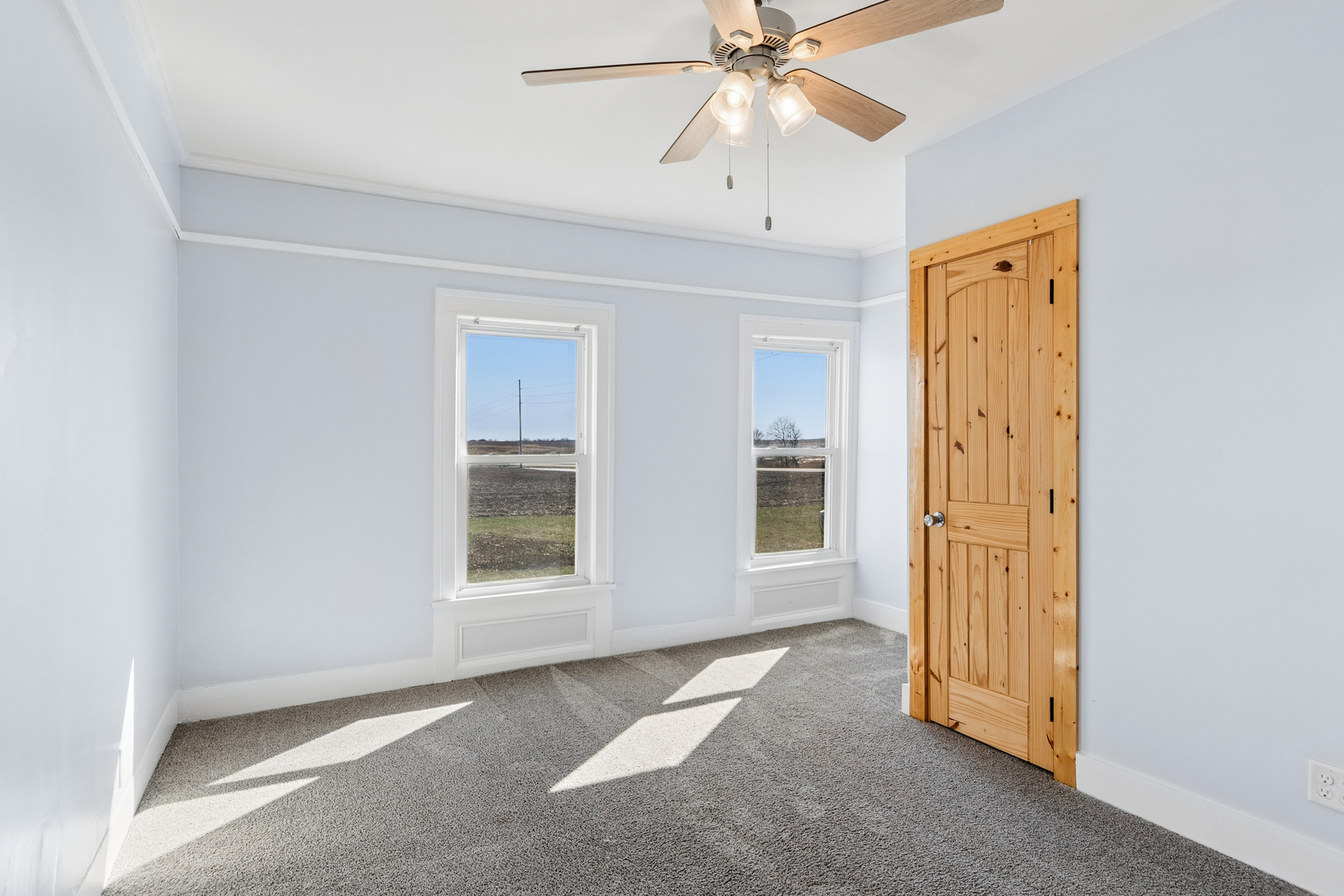 3292 E 24th Road, Marseilles, IL 61341