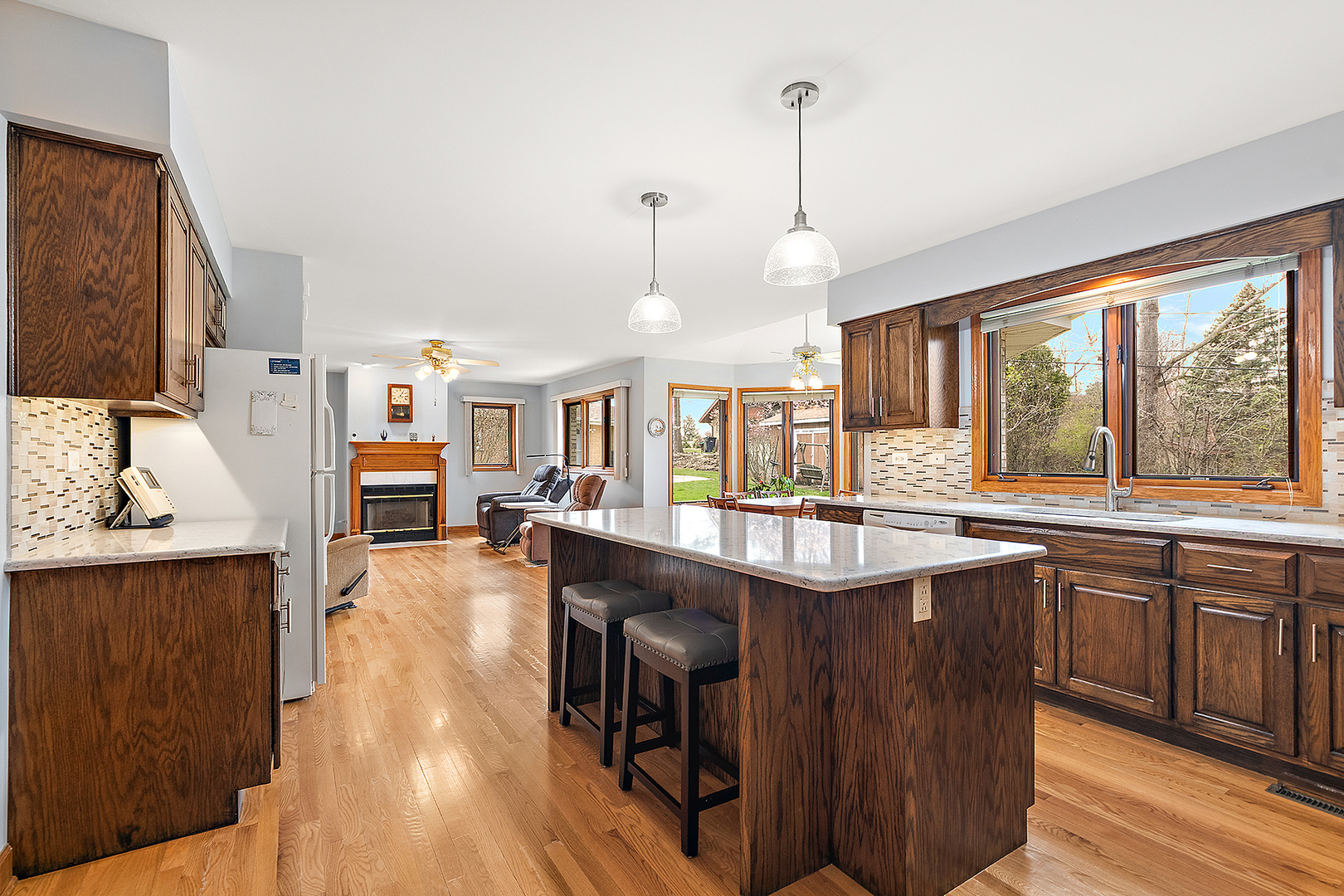 14342 Oakley Avenue, Orland Park, IL 60462