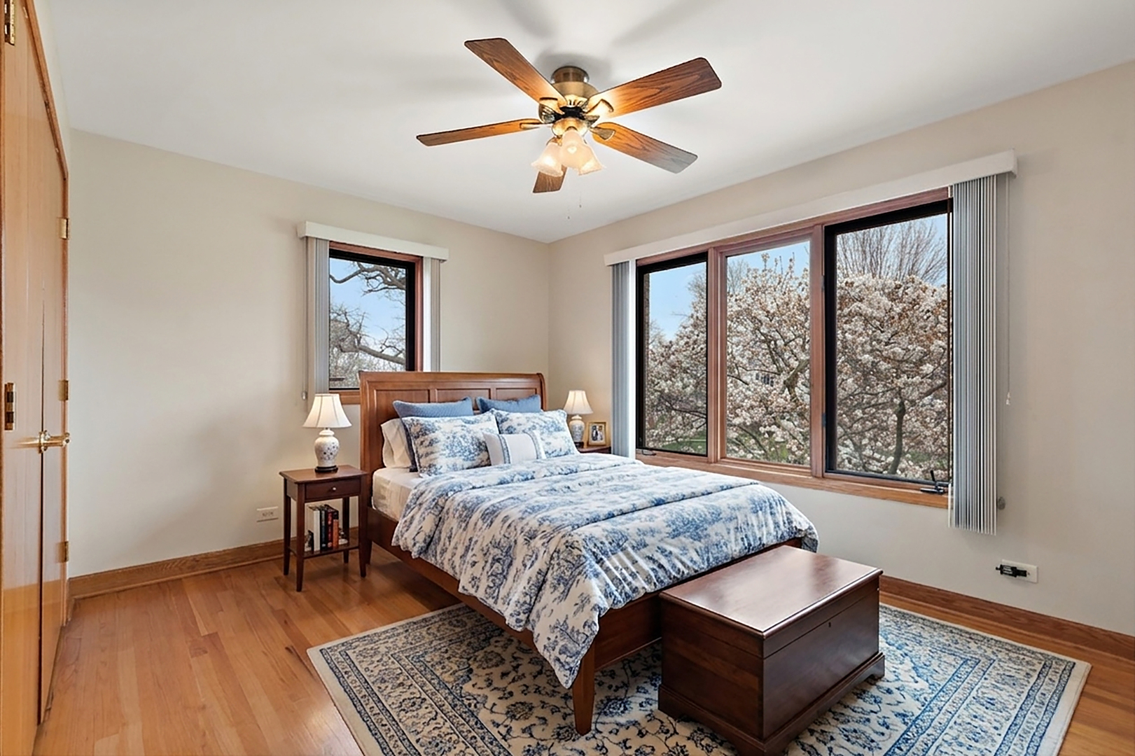 14342 Oakley Avenue, Orland Park, IL 60462