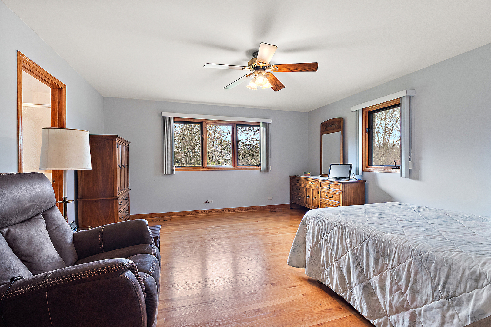 14342 Oakley Avenue, Orland Park, IL 60462