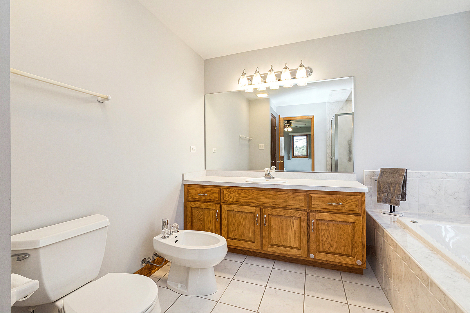 14342 Oakley Avenue, Orland Park, IL 60462