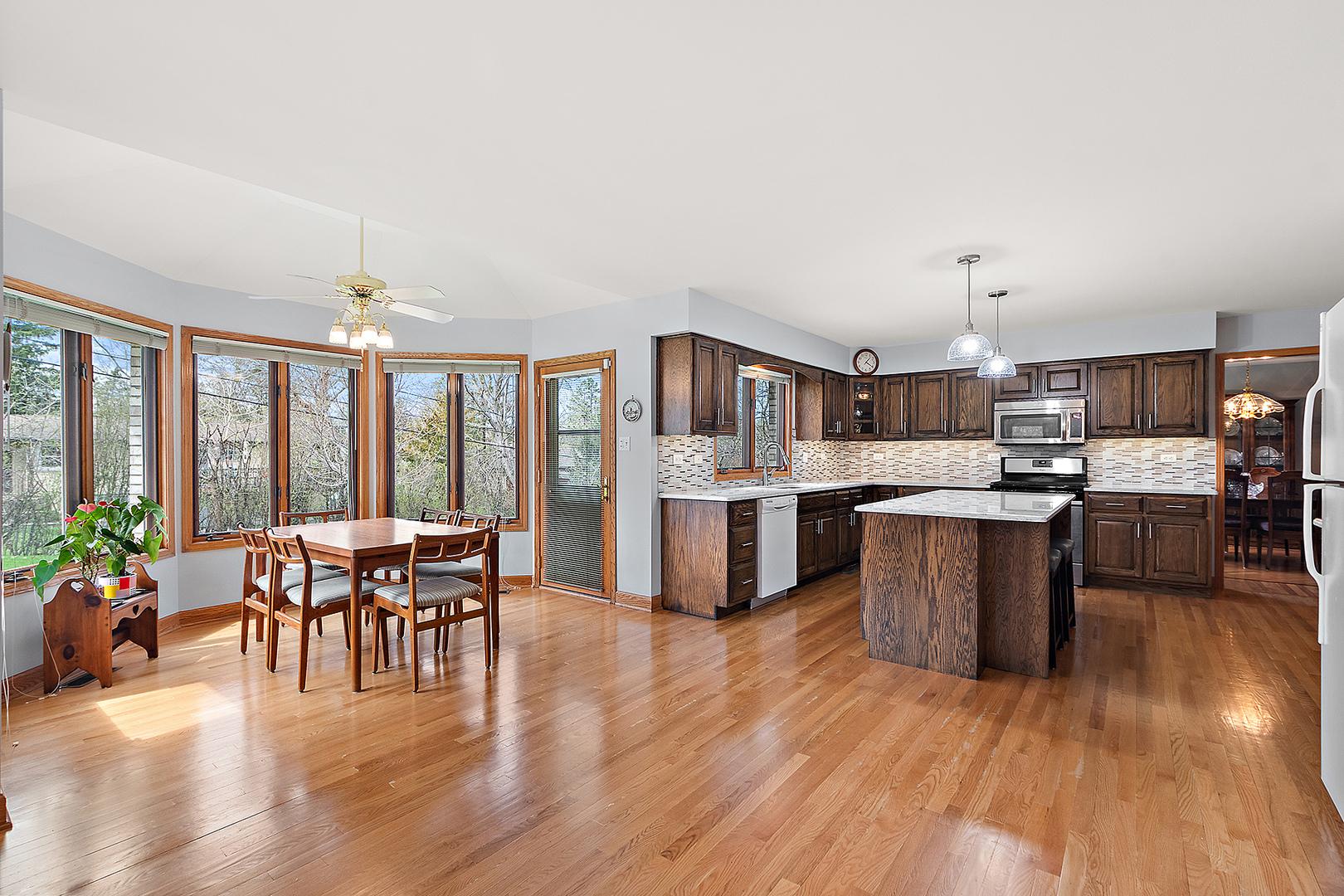 14342 Oakley Avenue, Orland Park, IL 60462