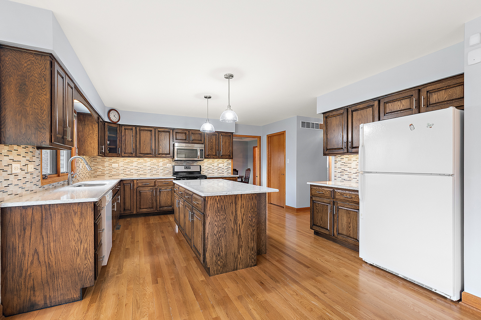 14342 Oakley Avenue, Orland Park, IL 60462