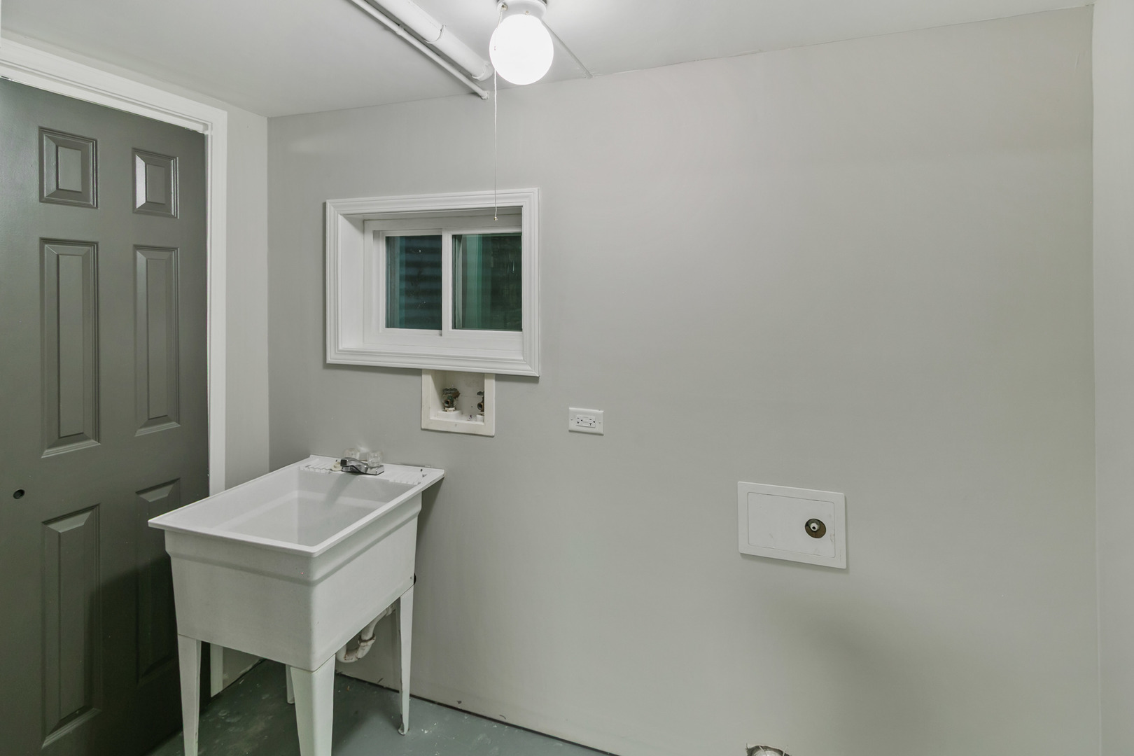 1554 CHICKASAW Drive, Naperville, IL 60563