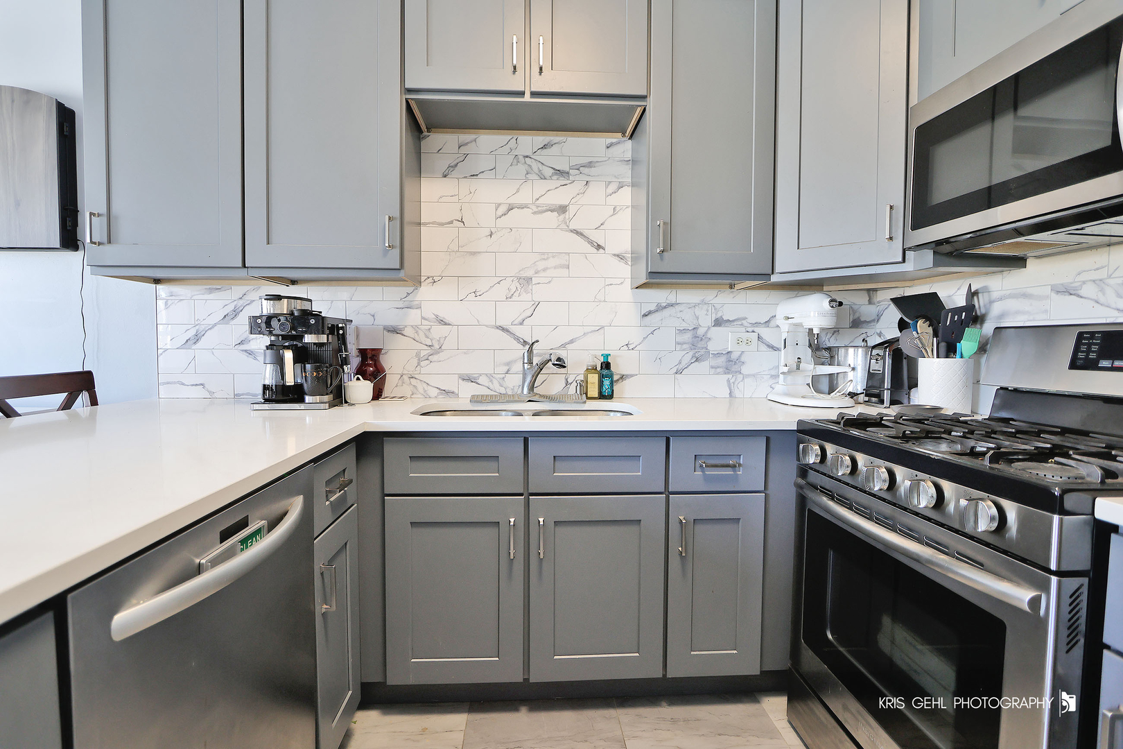 1244 N Red Oak Circle #3, Round Lake Beach, IL 60073