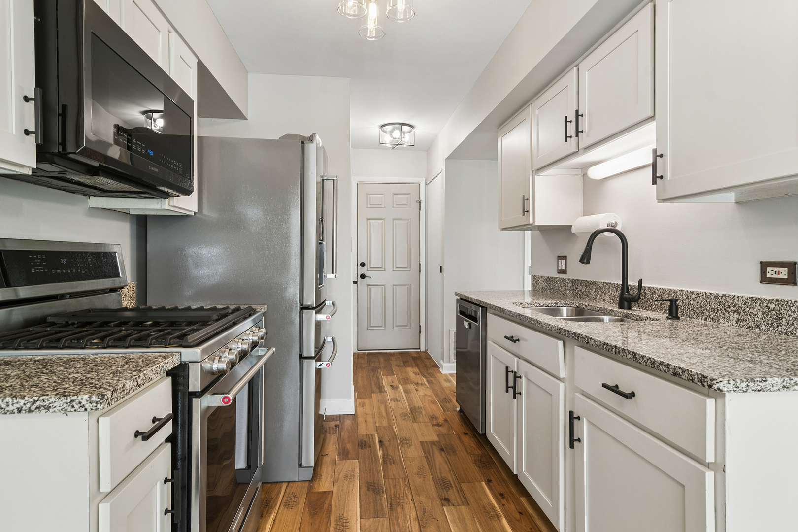 452 Kennedy Place #452, Vernon Hills, IL 60061