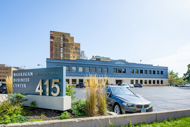 415 Washington Street #124, Waukegan, IL 60085
