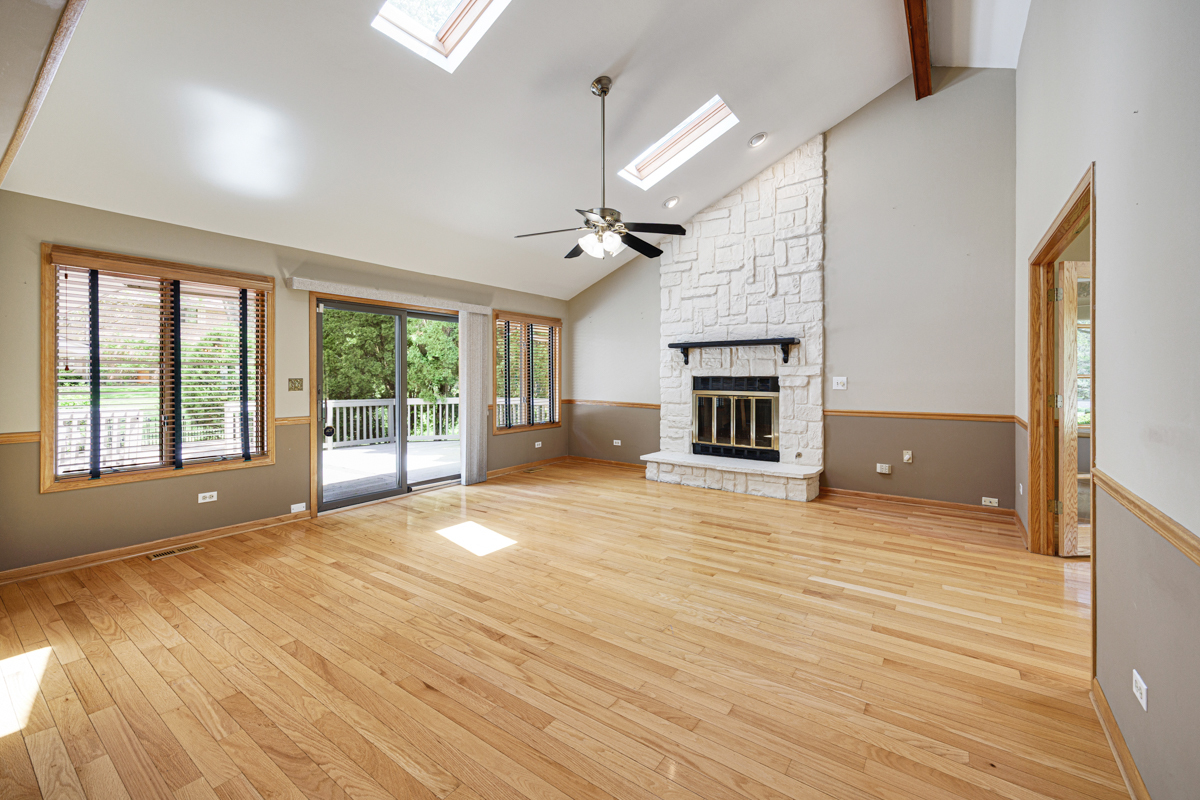 940 Milton Bridge, Frankfort, IL 60423