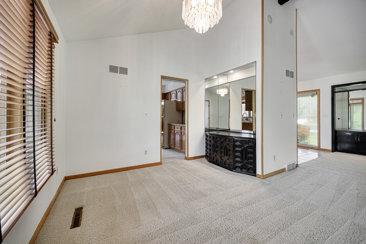 940 Milton Bridge, Frankfort, IL 60423
