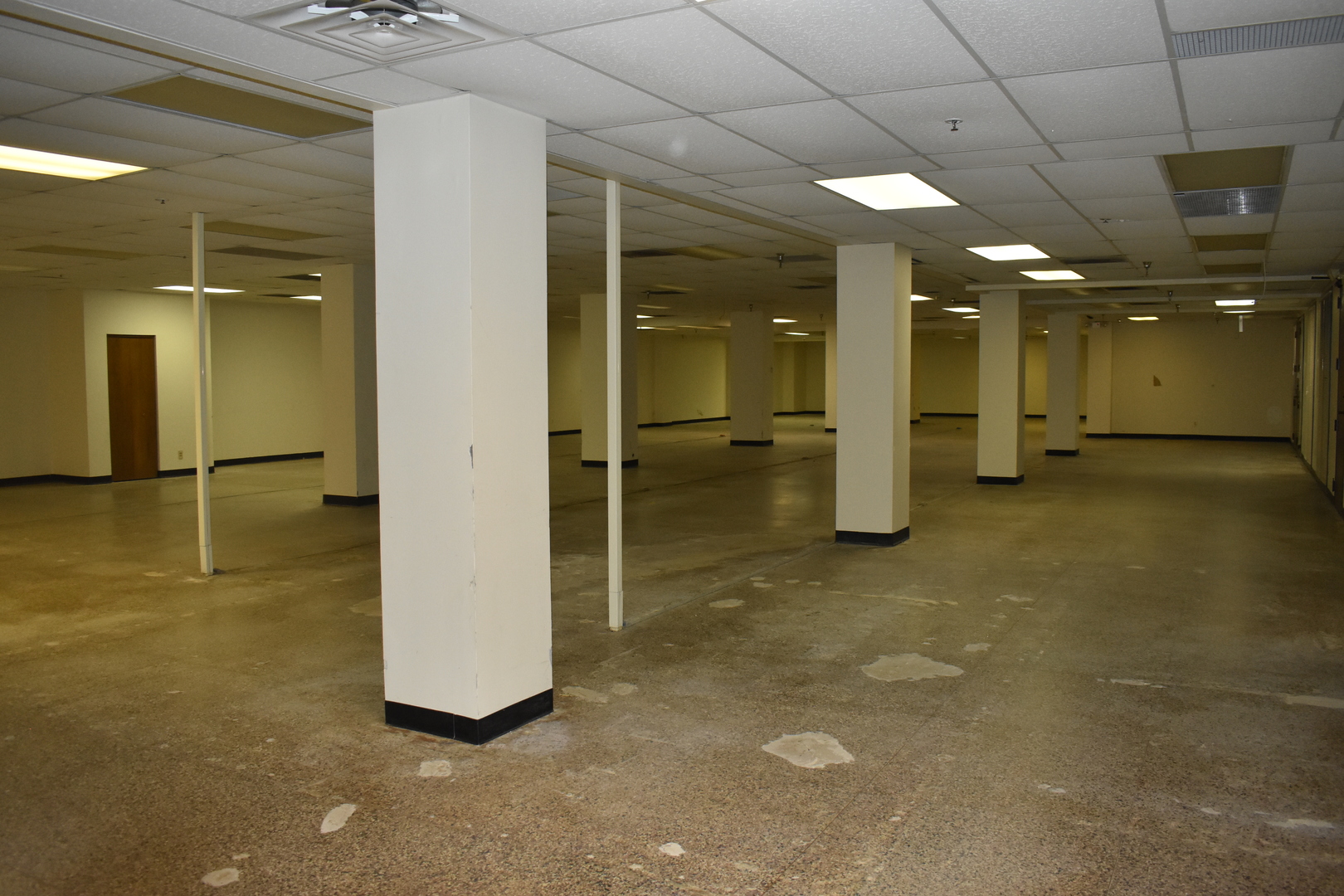 415 Washington Street #006, Waukegan, IL 60085