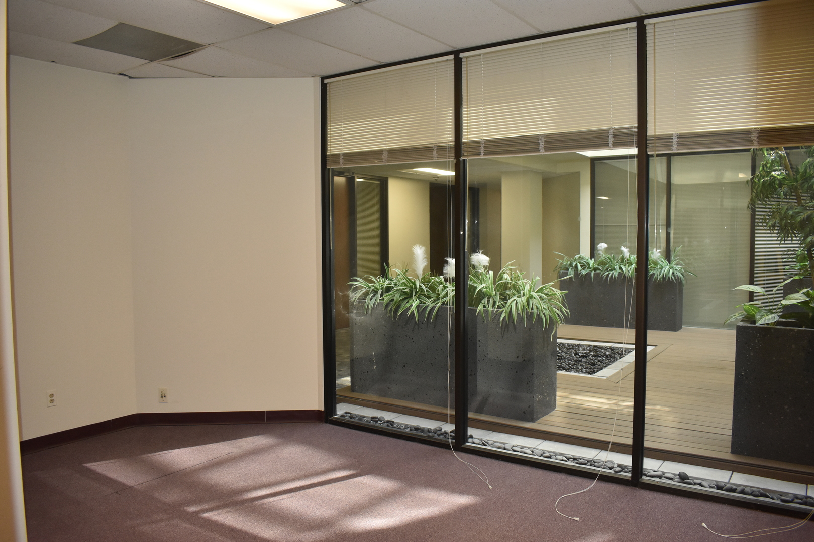 415 Washington Street #005, Waukegan, IL 60085