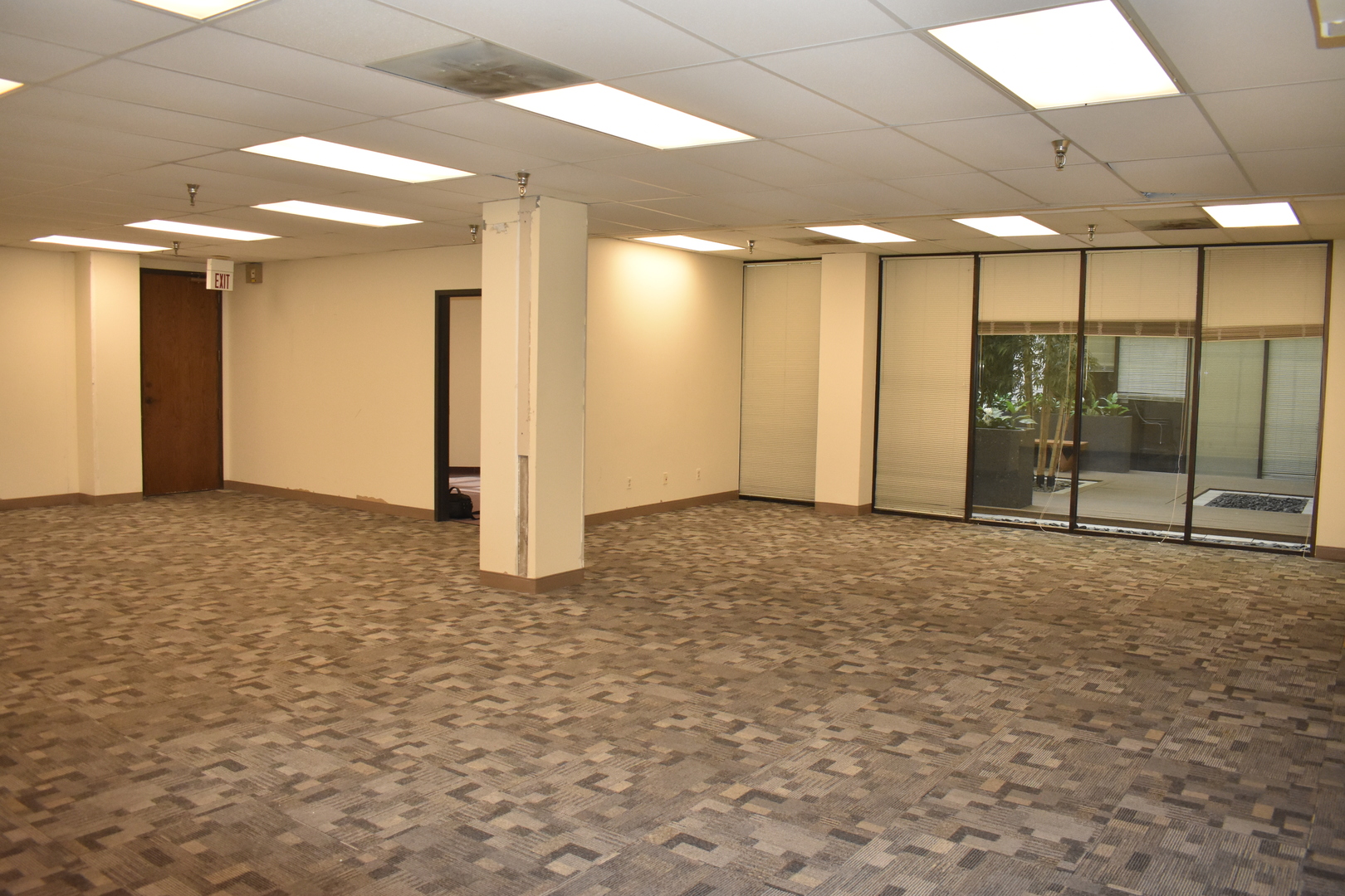 415 Washington Street #005, Waukegan, IL 60085