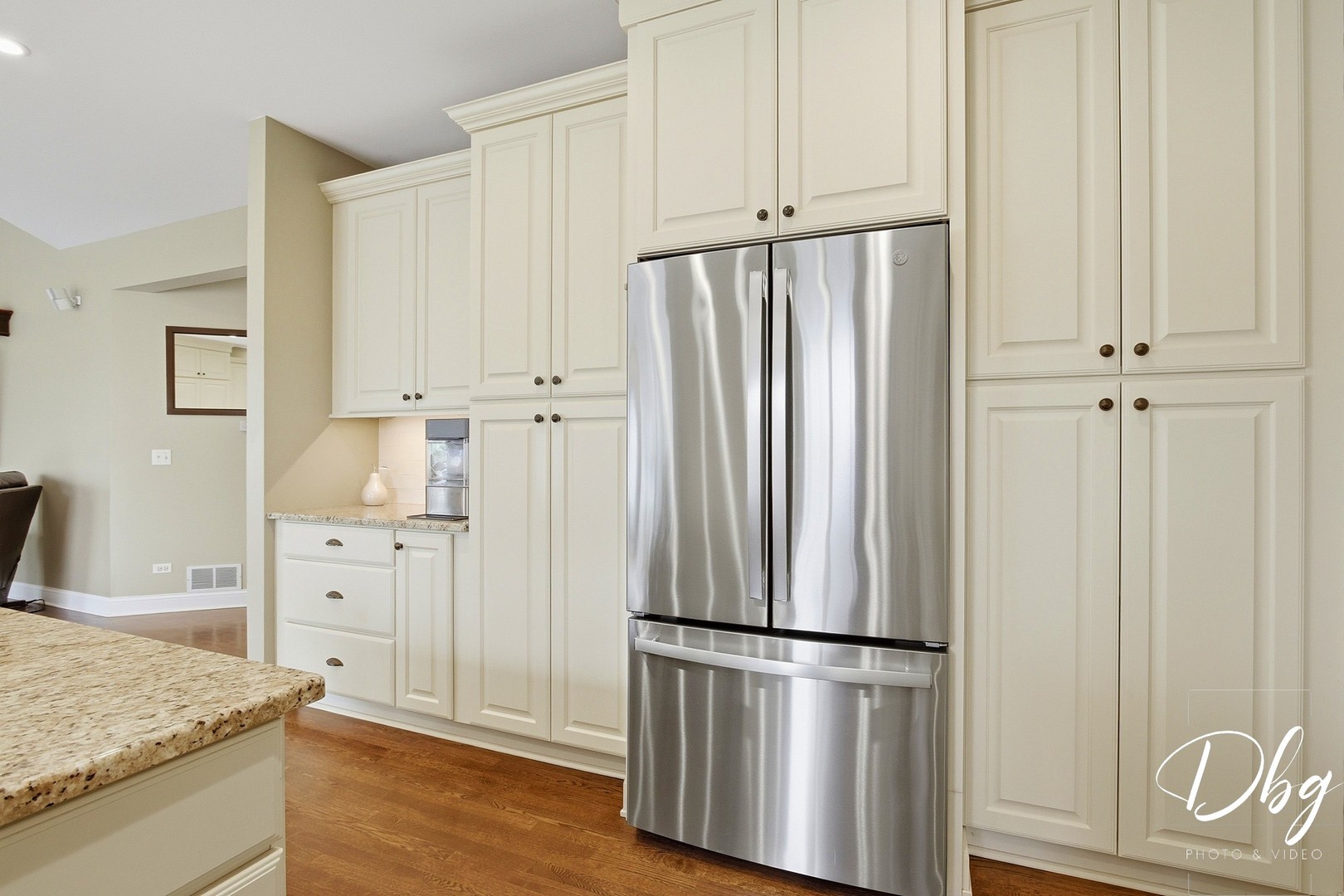 801 Eaton Lane, Lake Villa, IL 60046