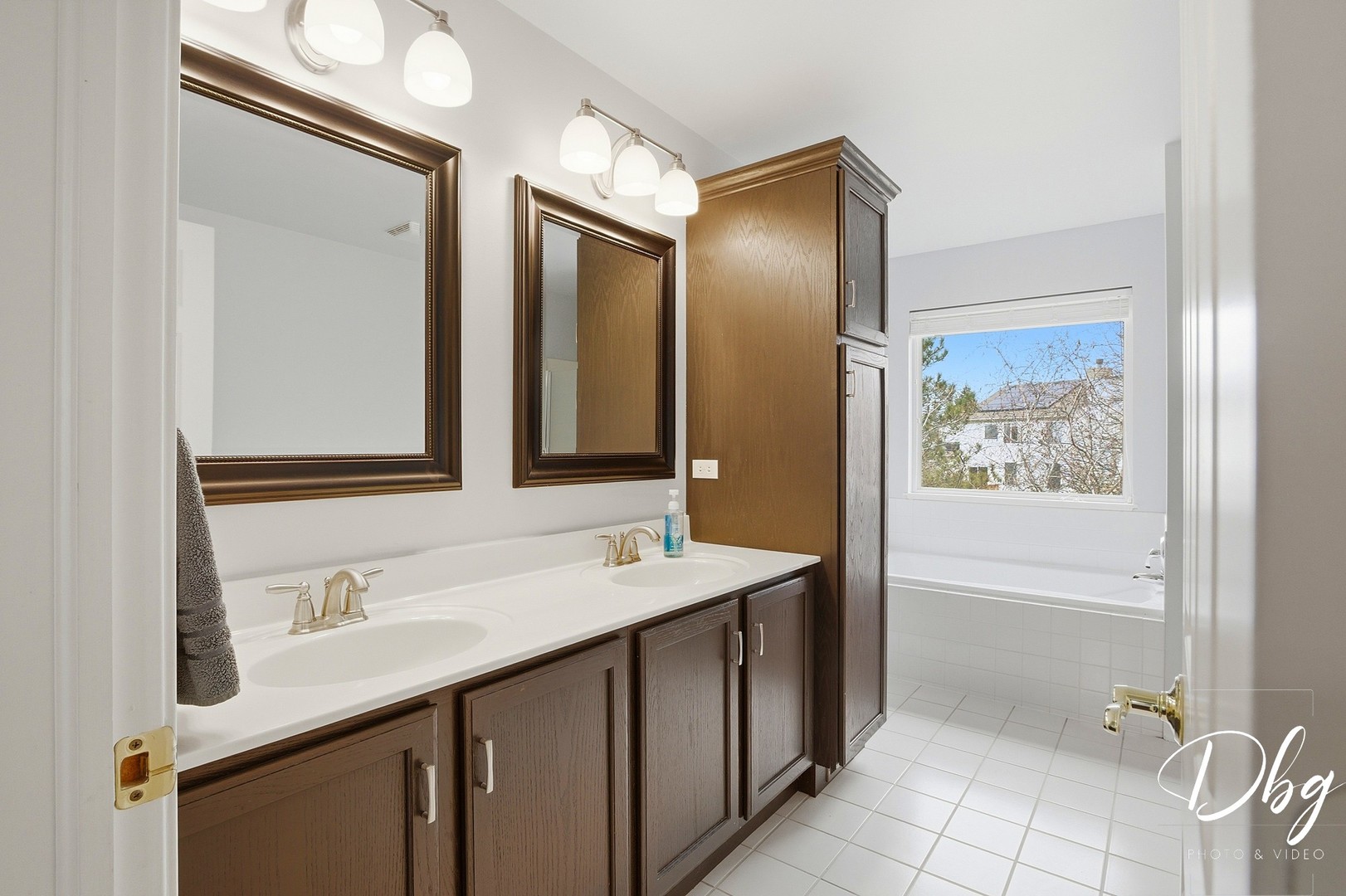 801 Eaton Lane, Lake Villa, IL 60046