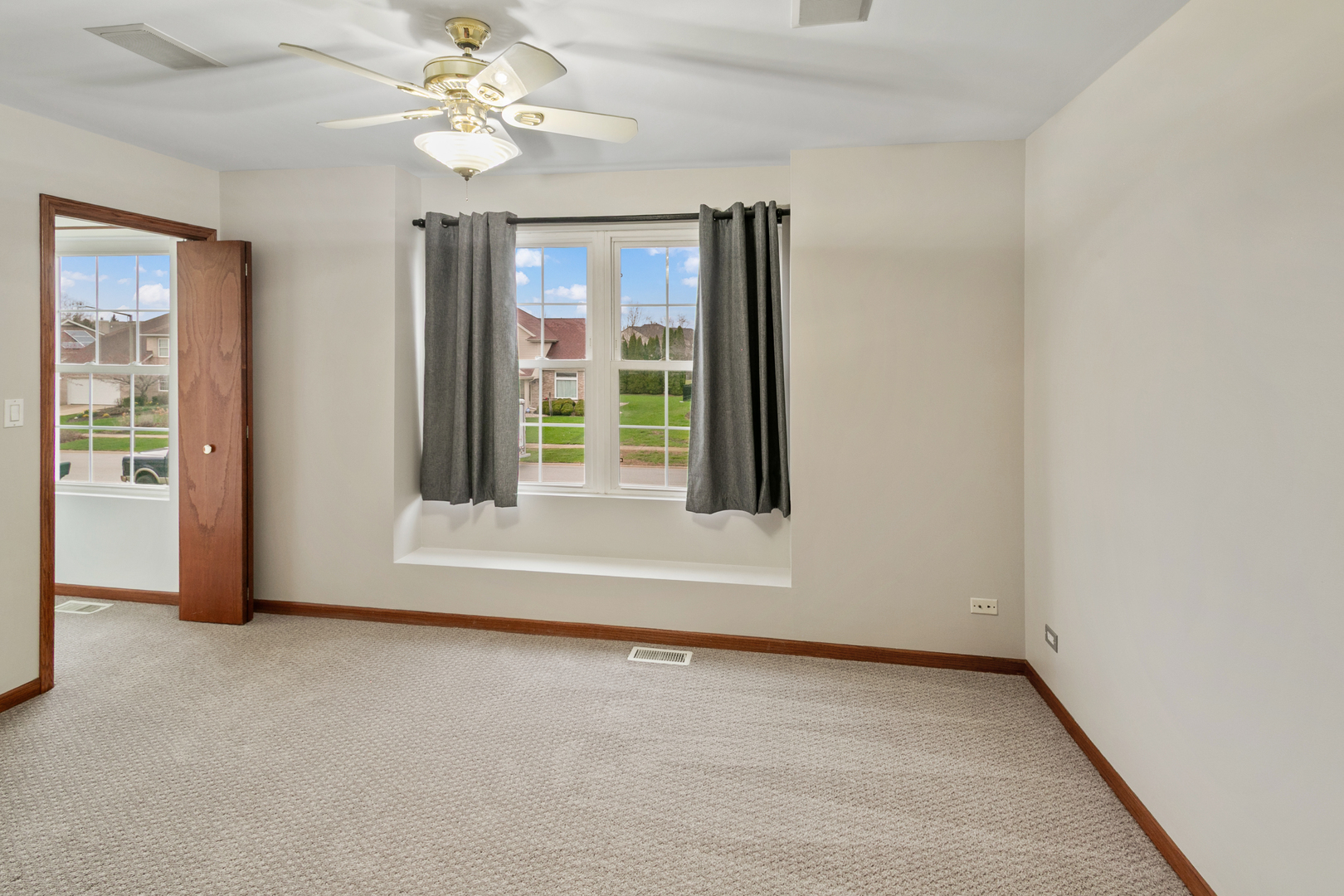 24027 Douglas Drive, Plainfield, IL 60585