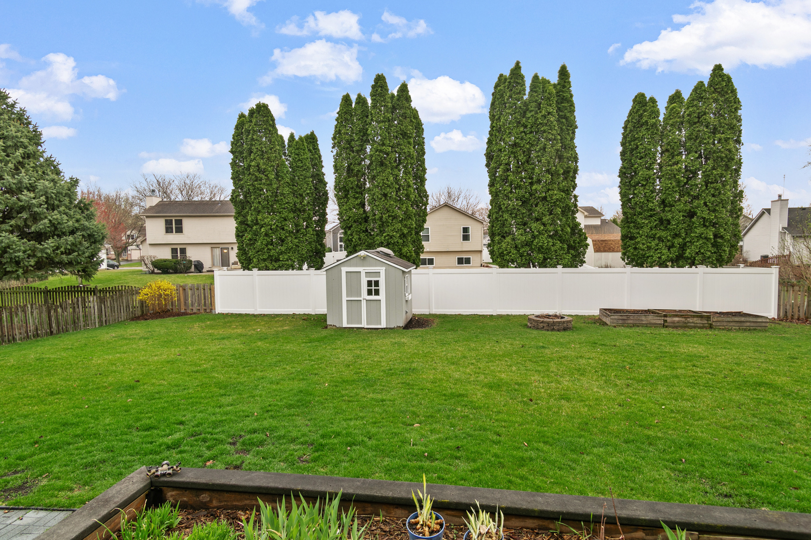 24027 Douglas Drive, Plainfield, IL 60585