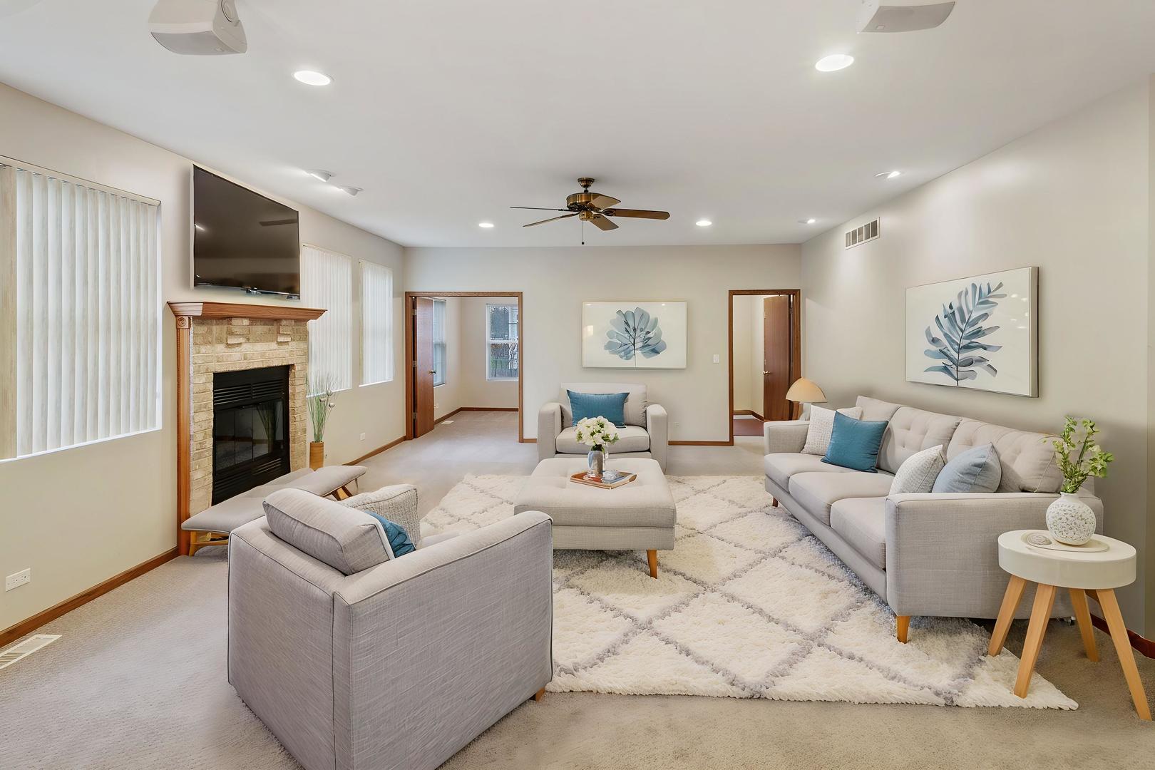 24027 Douglas Drive, Plainfield, IL 60585