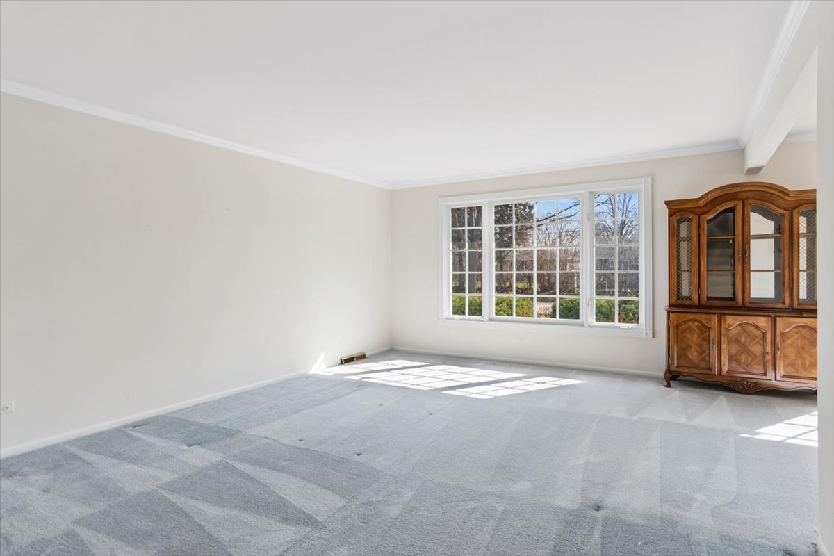 554 N Westwood Avenue, Lombard, IL 60148