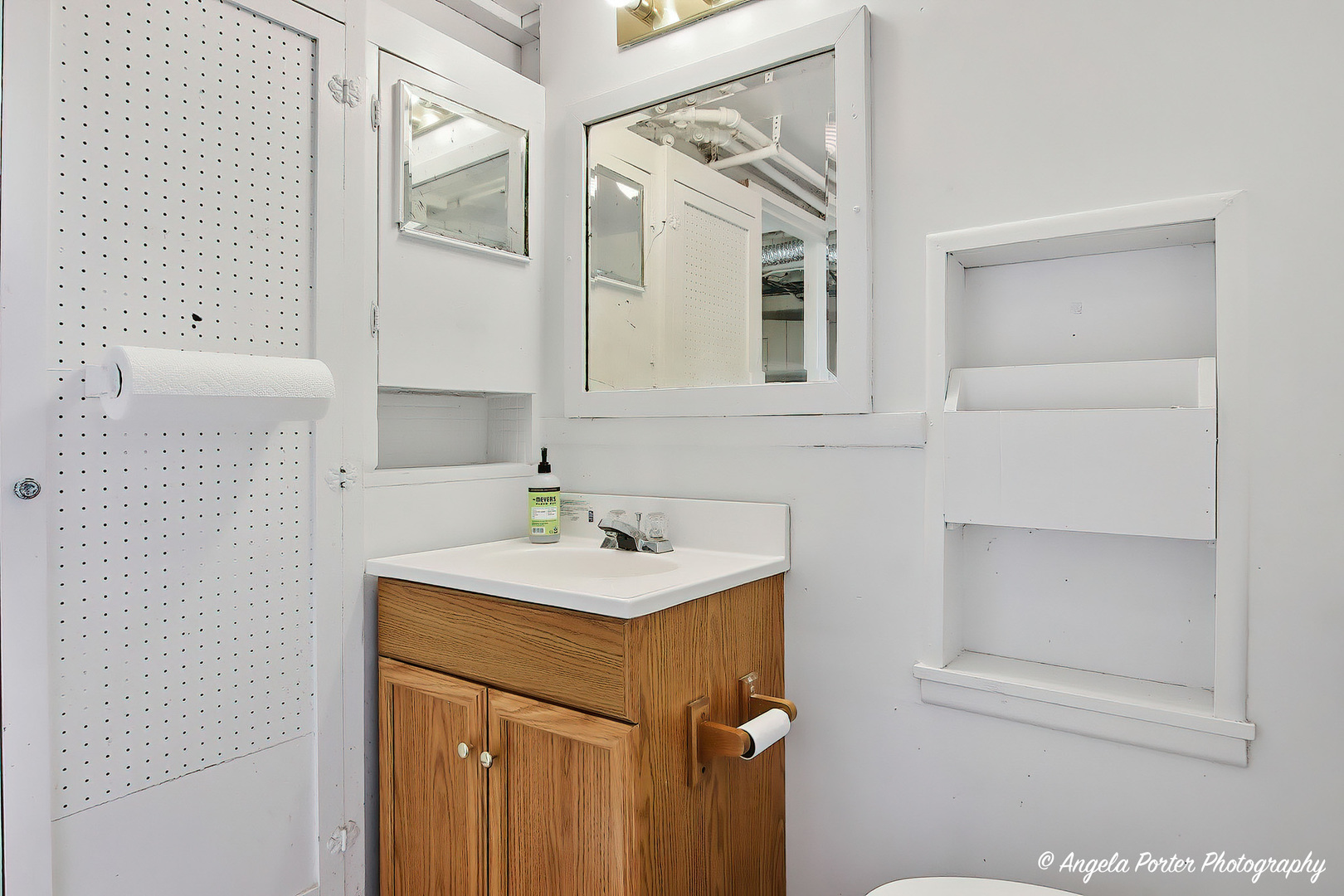 3425 W Elm Street, McHenry, IL 60050