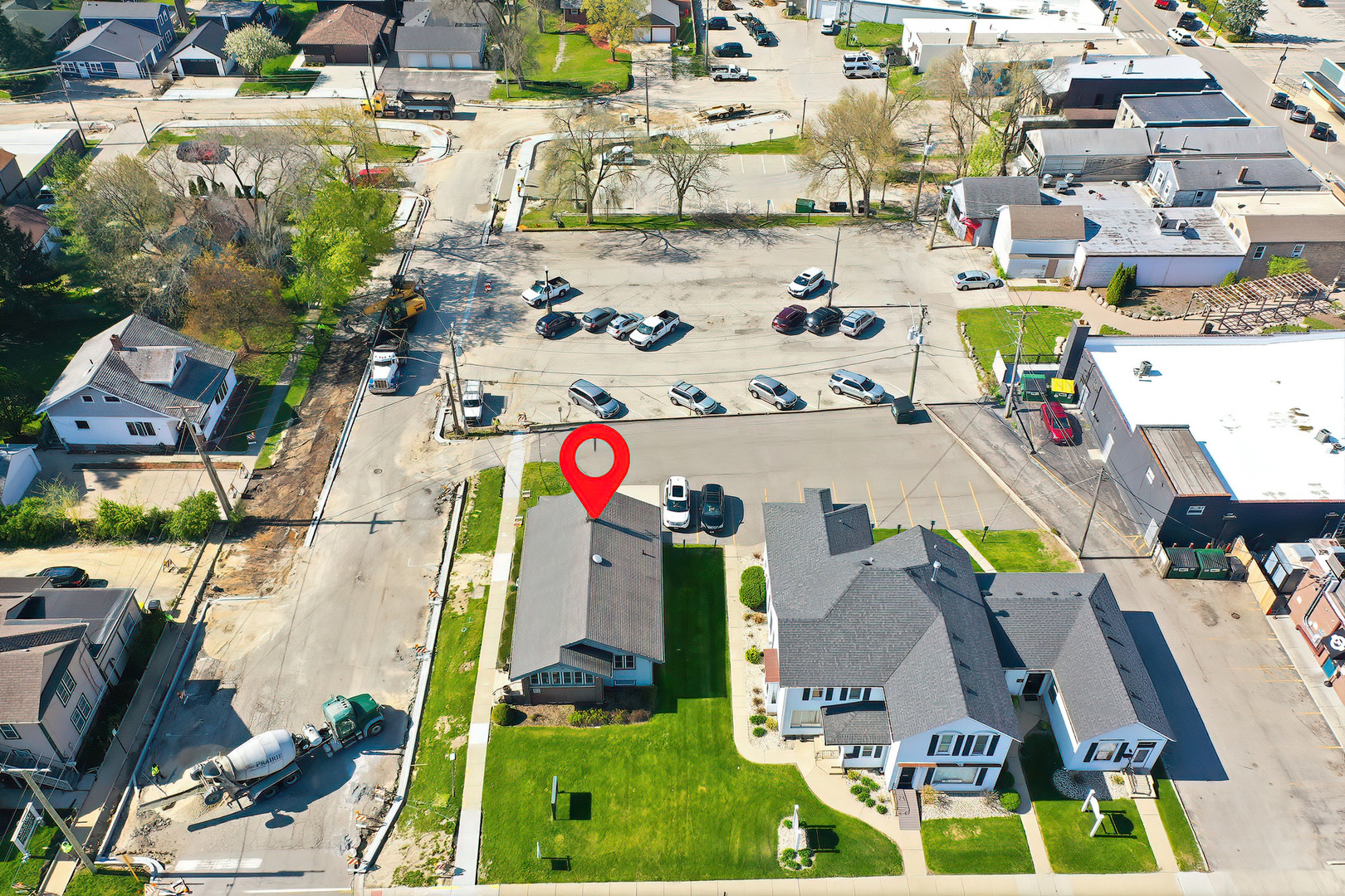 3425 W Elm Street, McHenry, IL 60050