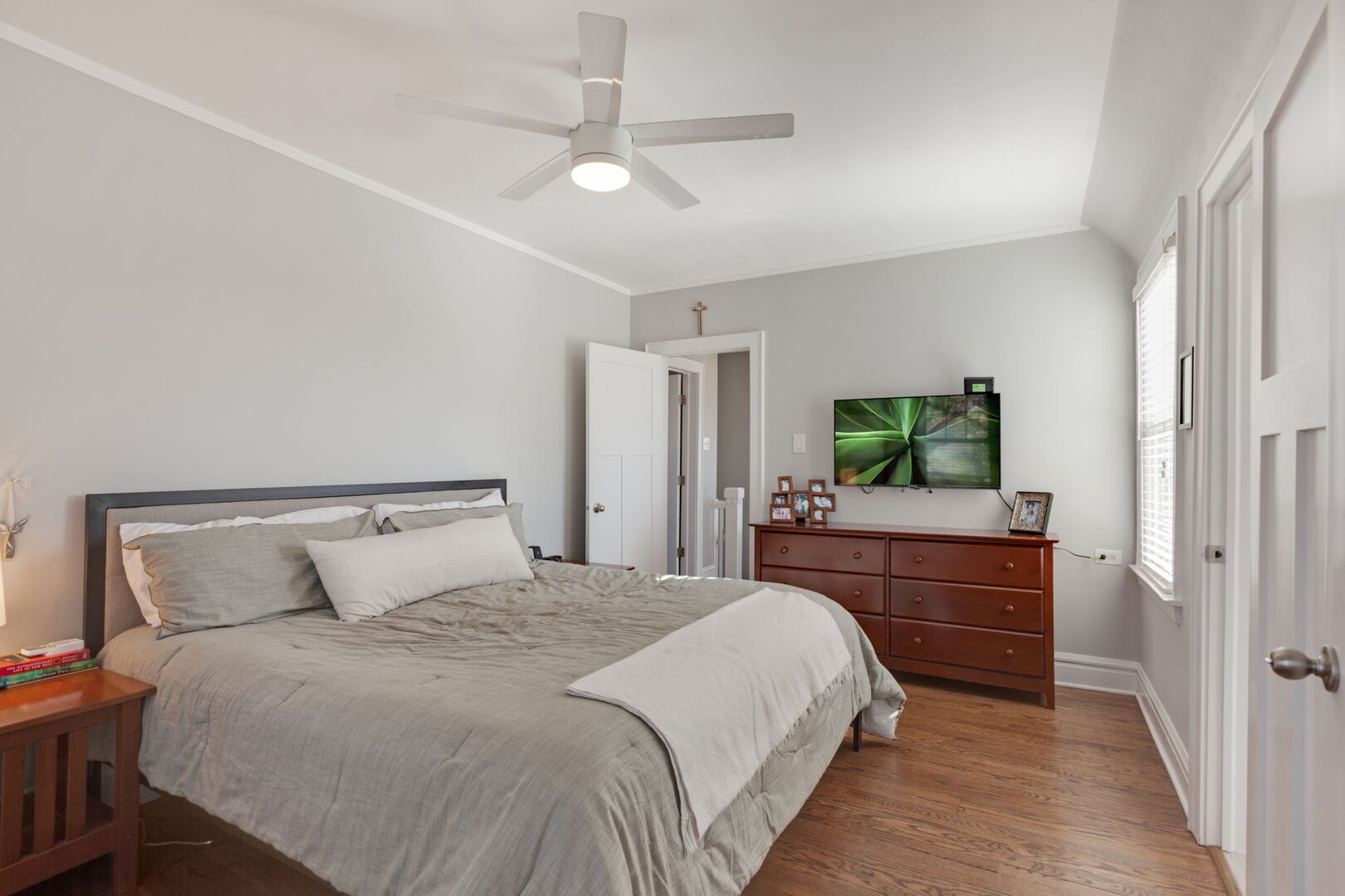 4616 Grand Avenue, Western Springs, IL 60558