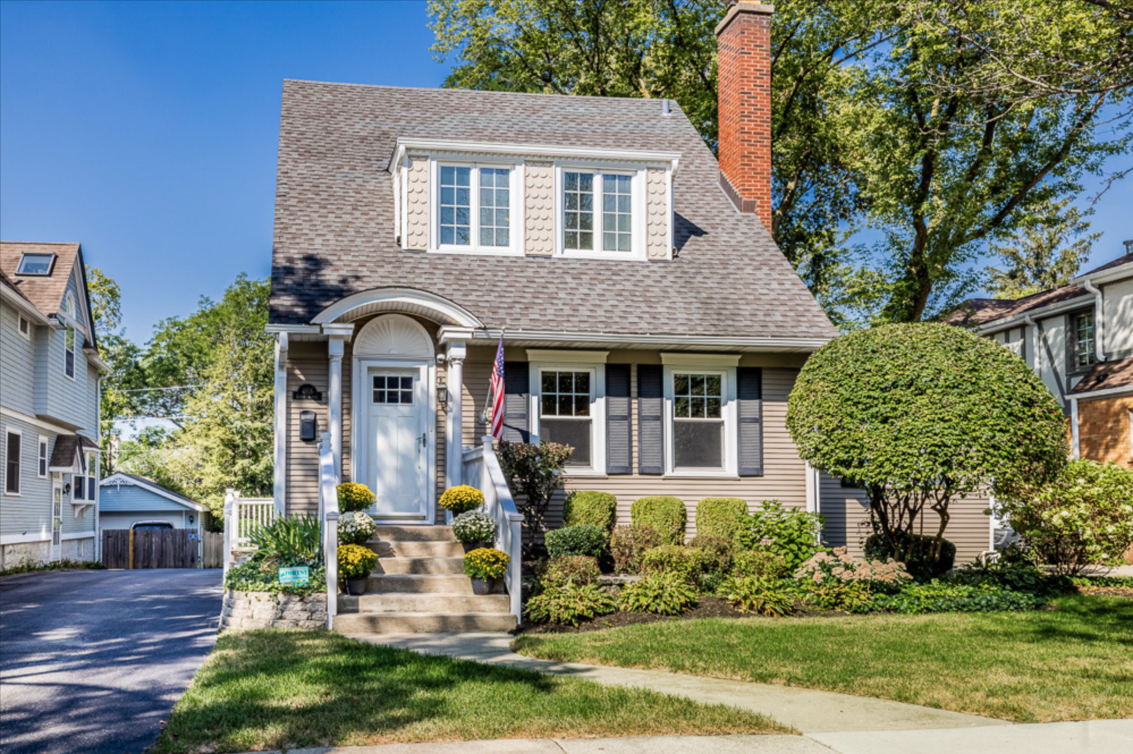 4616 Grand Avenue, Western Springs, IL 60558