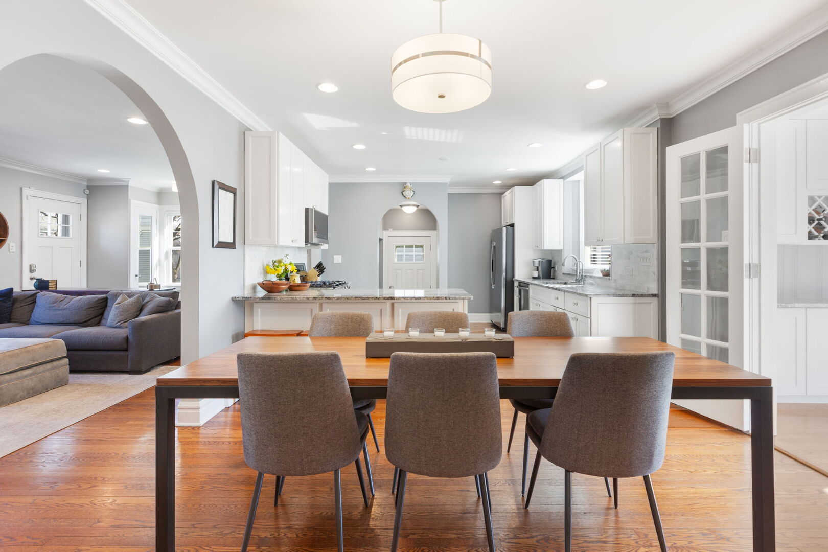 4616 Grand Avenue, Western Springs, IL 60558