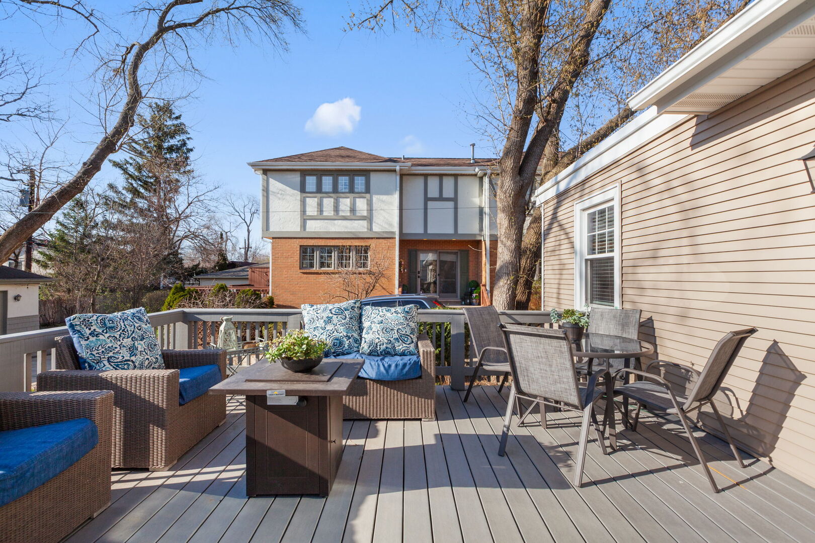 4616 Grand Avenue, Western Springs, IL 60558