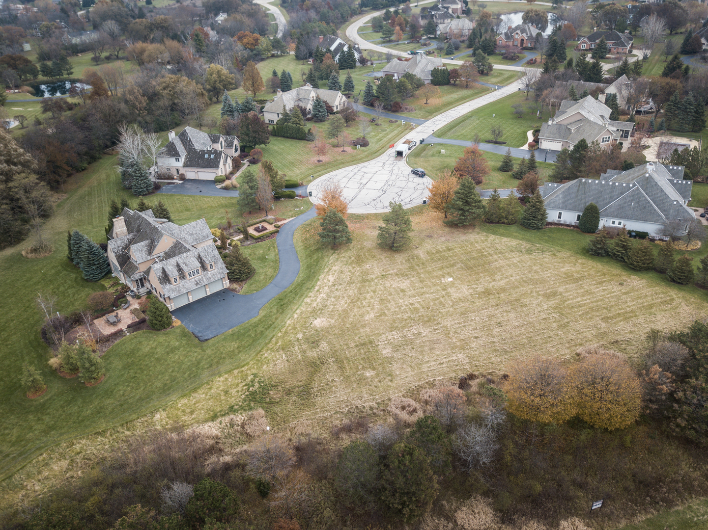 21601 W Hampshire Place, Mundelein, IL 60060