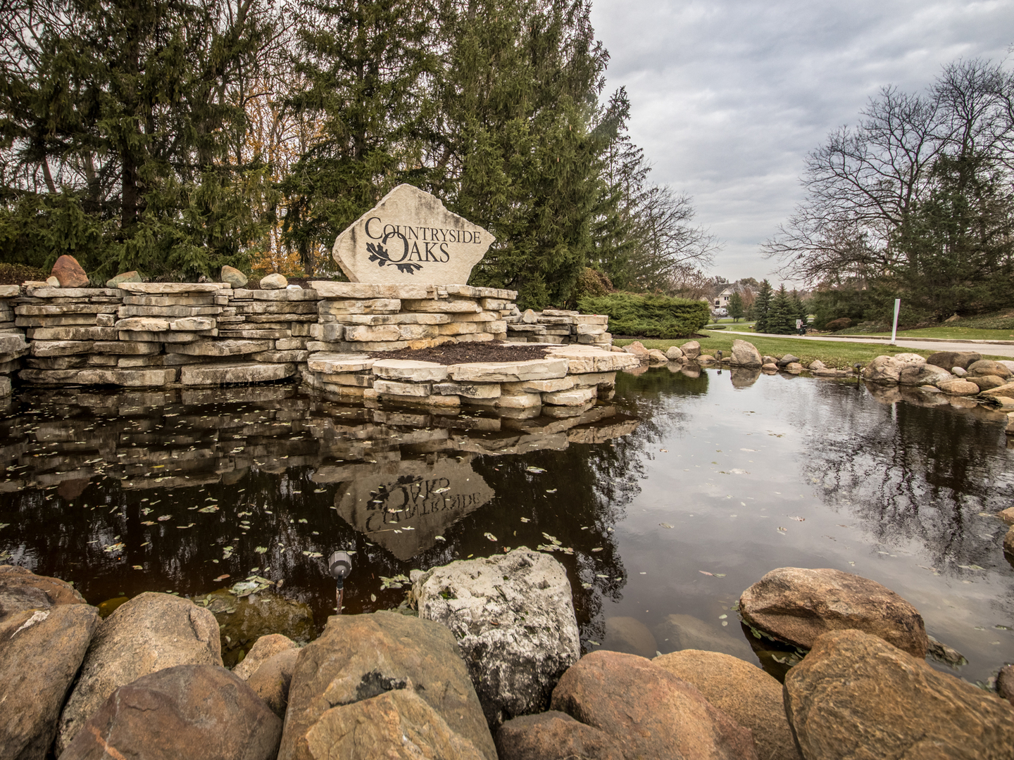 21601 W Hampshire Place, Mundelein, IL 60060