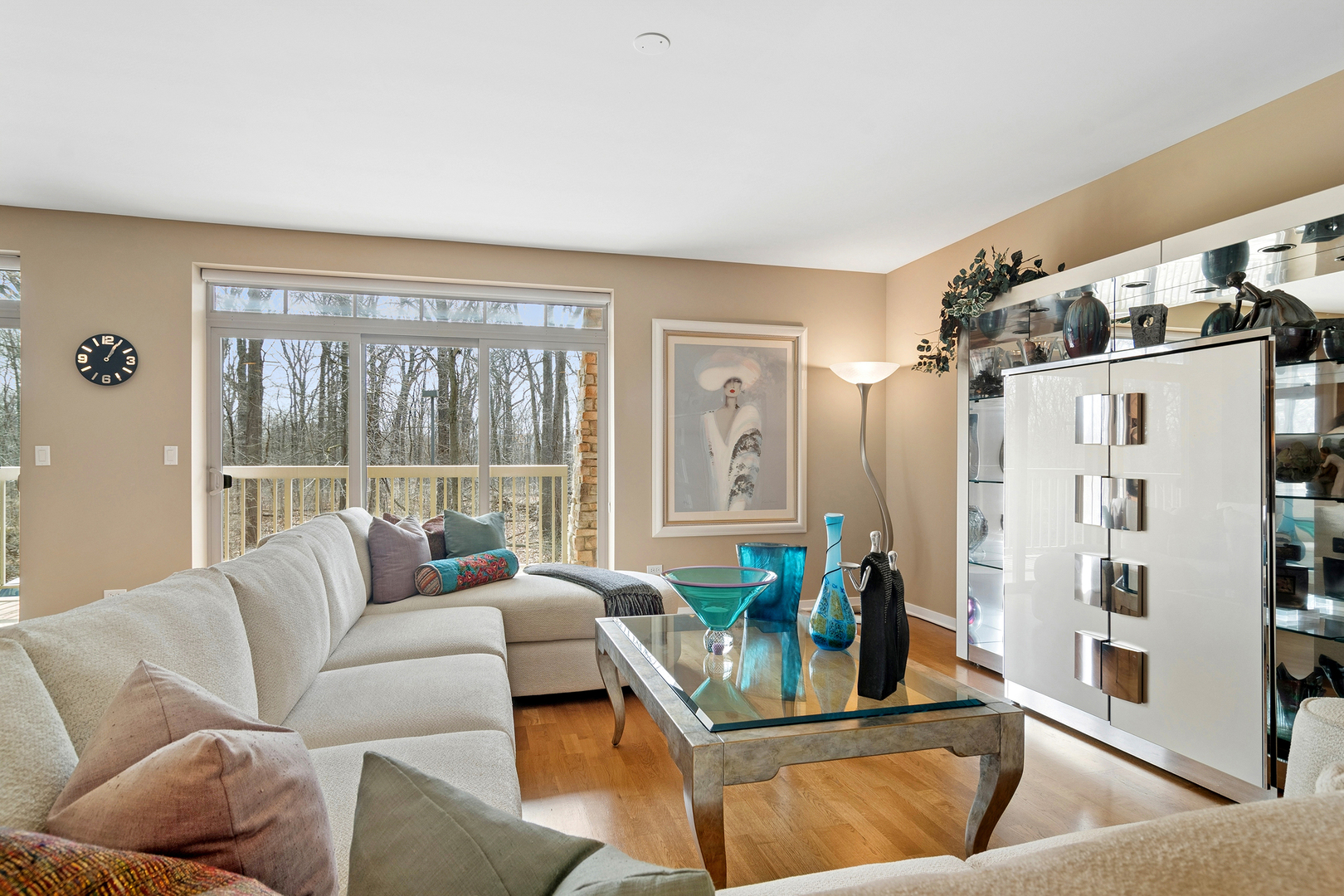 425 BENJAMIN Drive #202, Vernon Hills, IL 60061