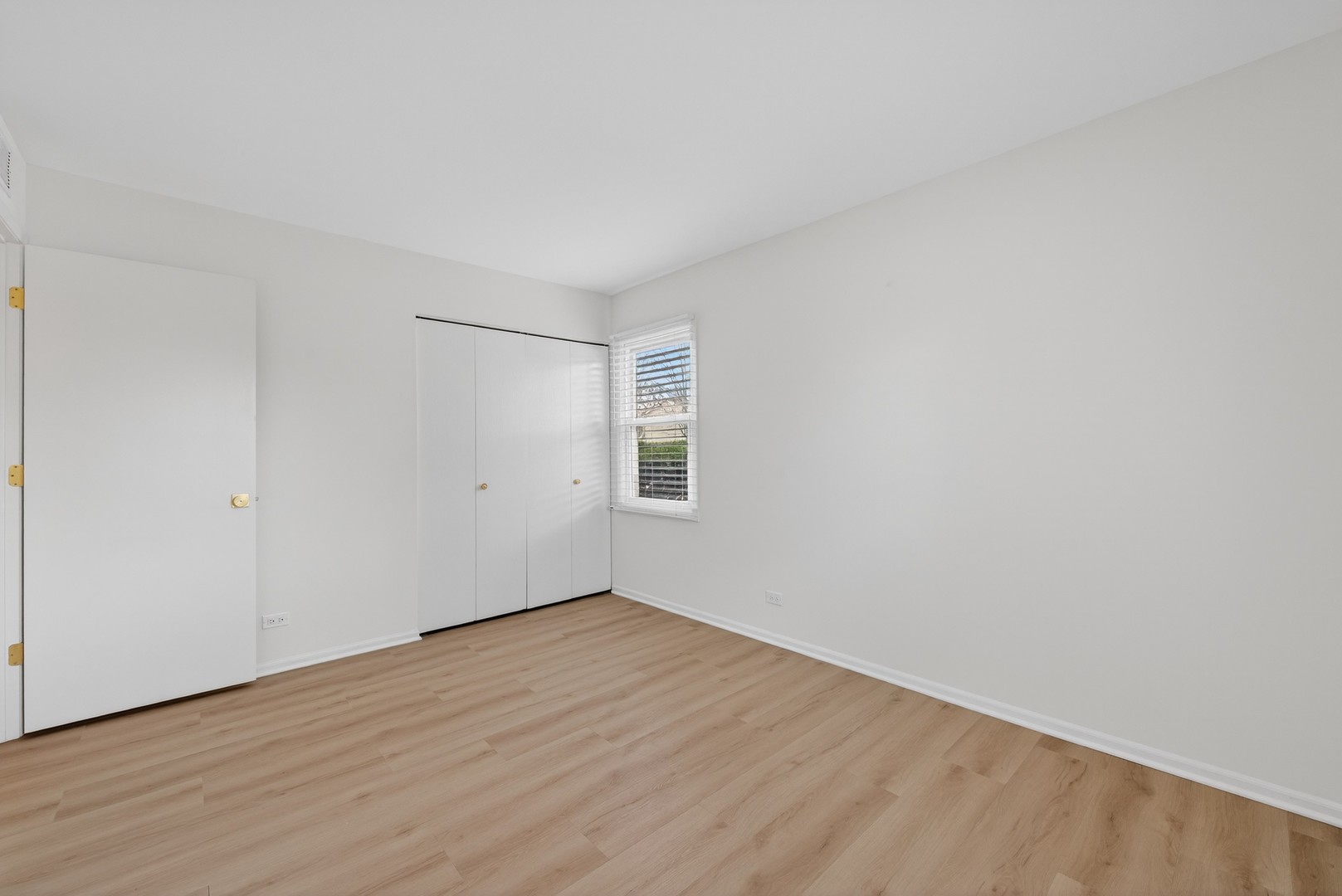 2301 Providence Court, Naperville, IL 60565