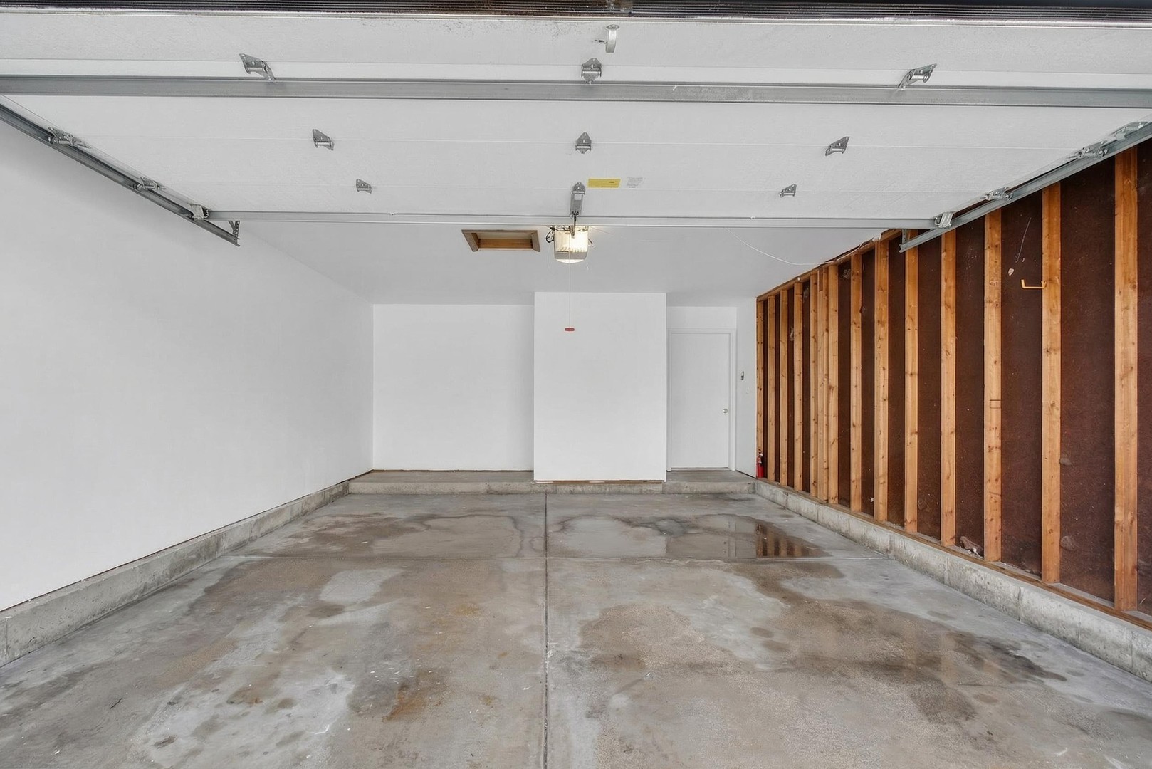 2301 Providence Court, Naperville, IL 60565