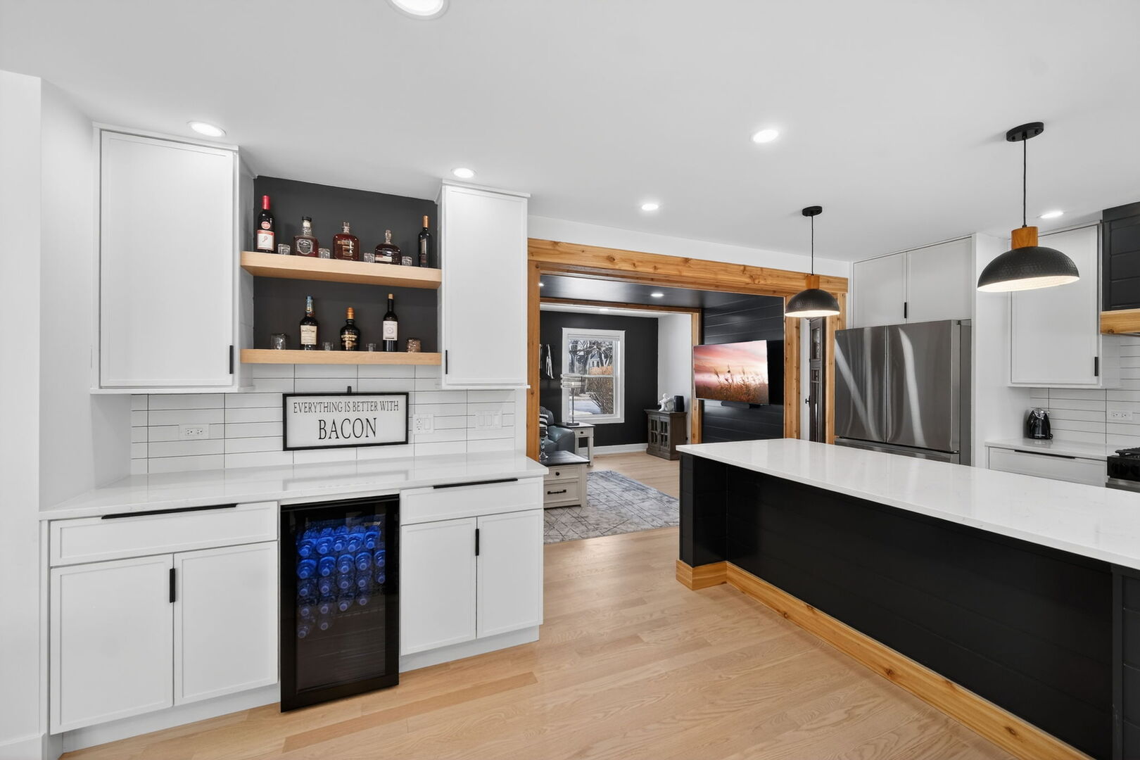 221 Olesen Drive, Naperville, IL 60540