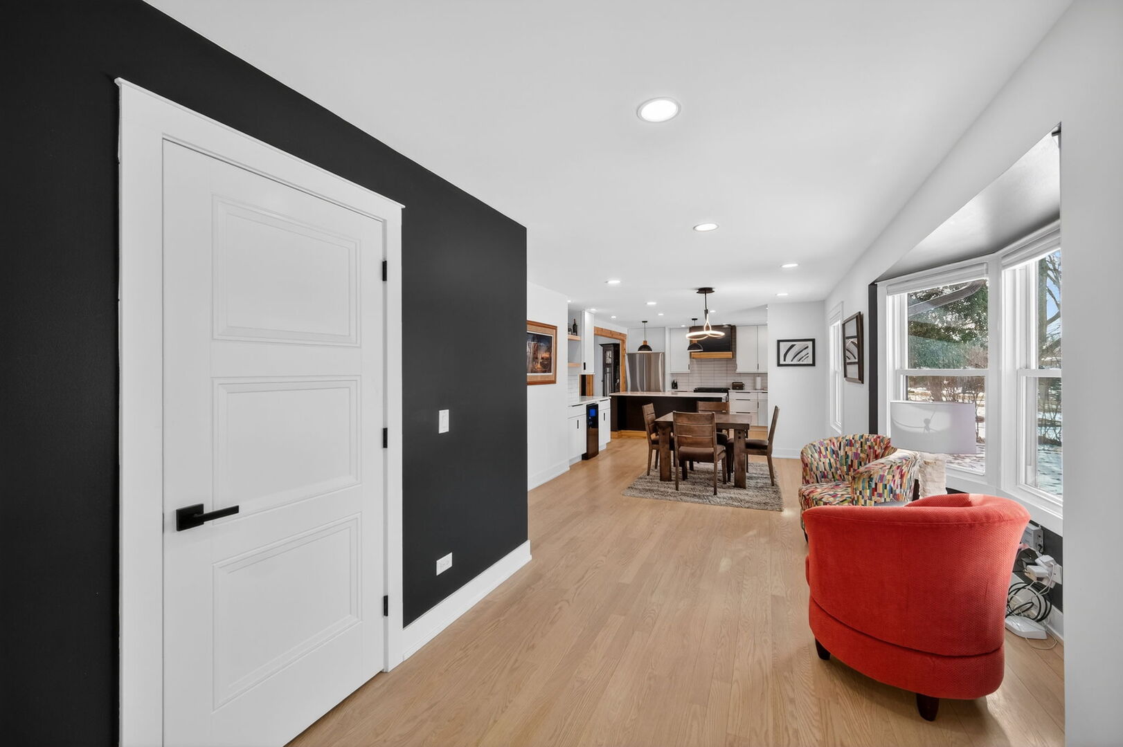 221 Olesen Drive, Naperville, IL 60540