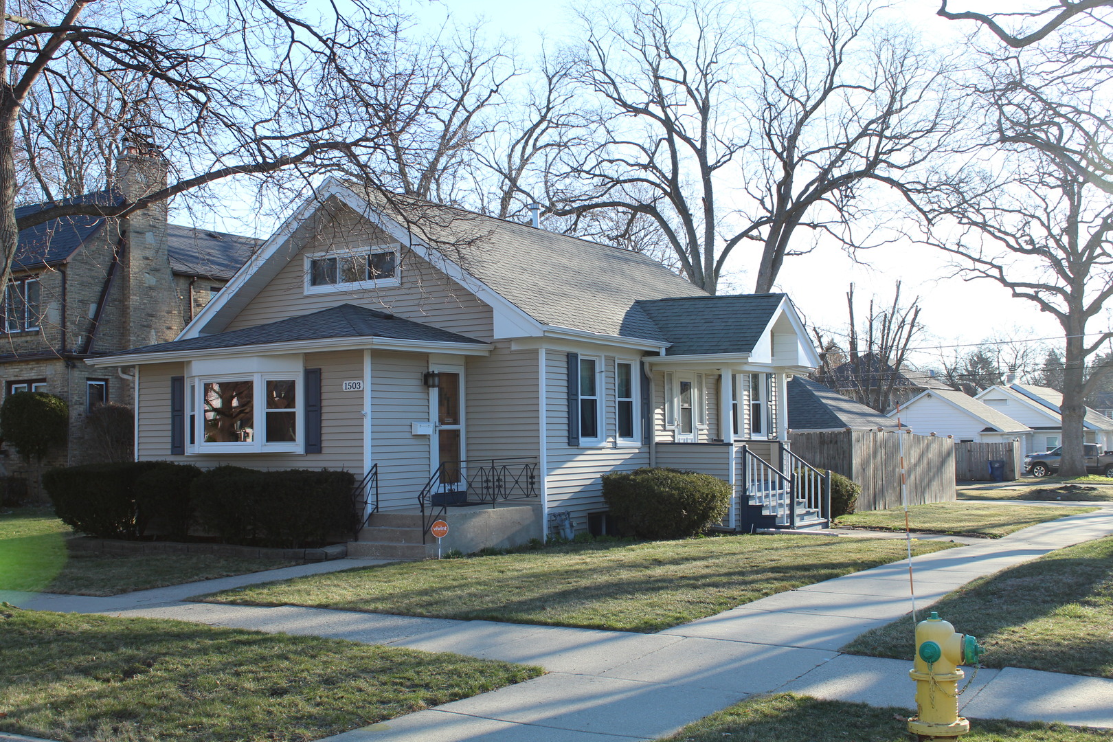 1503 Hickory Street, Waukegan, IL 60085