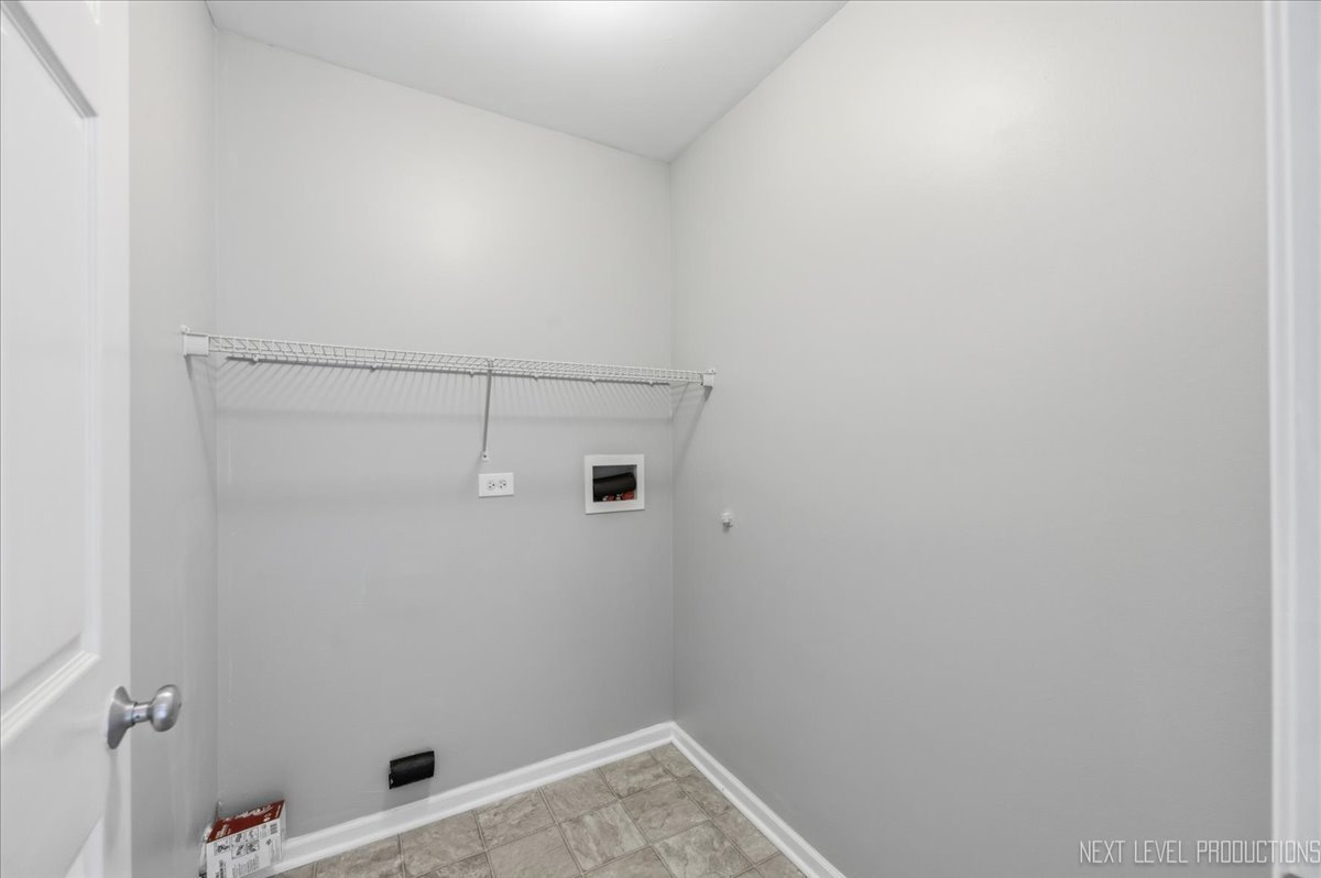 1742 Waters Edge Drive #1742, Minooka, IL 60447