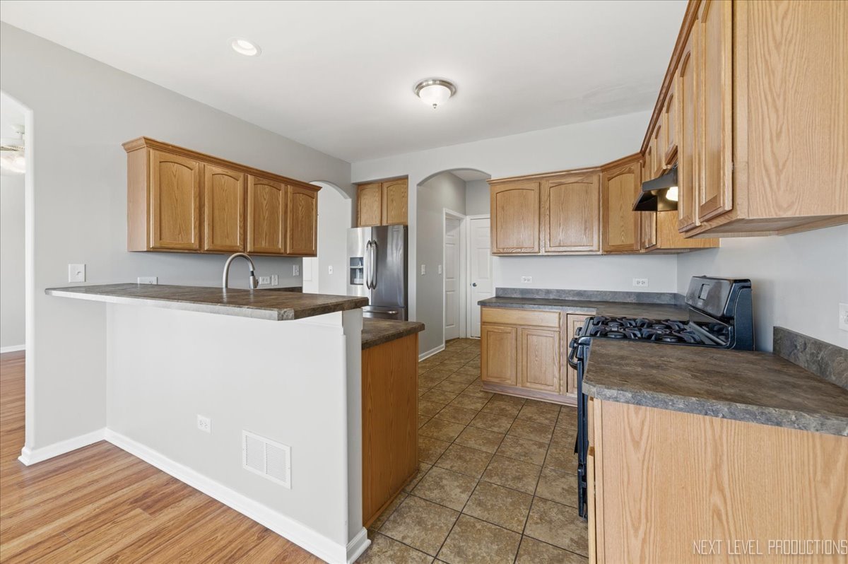 1742 Waters Edge Drive #1742, Minooka, IL 60447