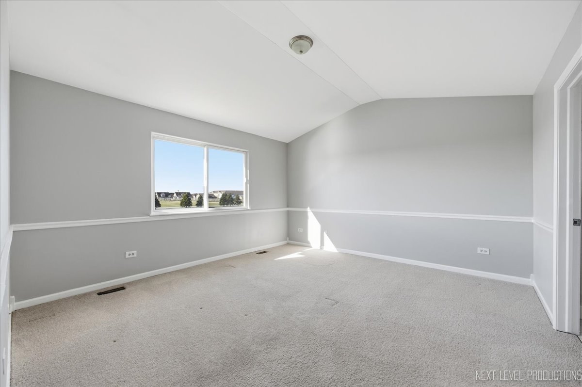 1742 Waters Edge Drive #1742, Minooka, IL 60447