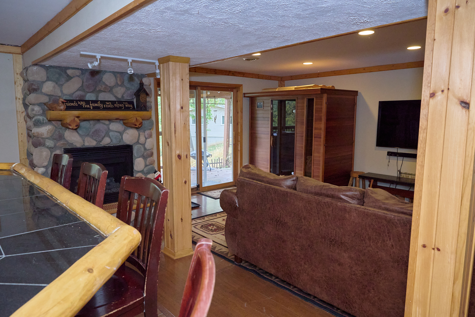 21 Magnolia Court, Putnam, IL 61560