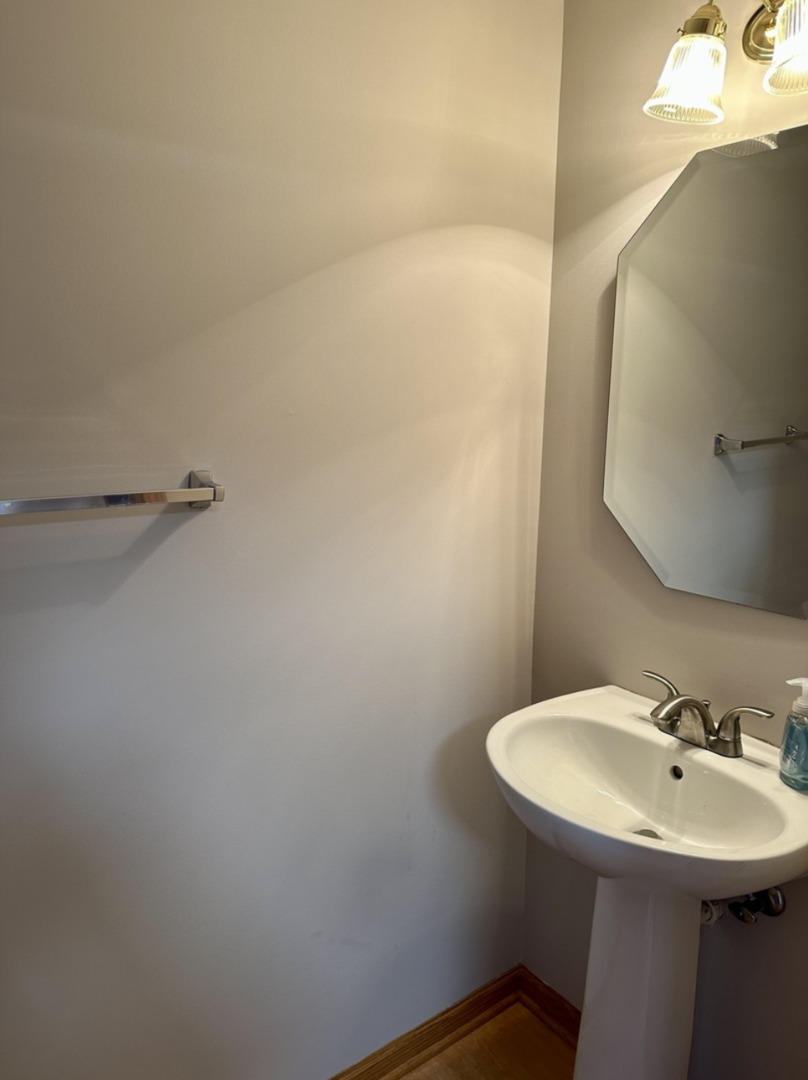 709 Blossom Court #709, Naperville, IL 60540