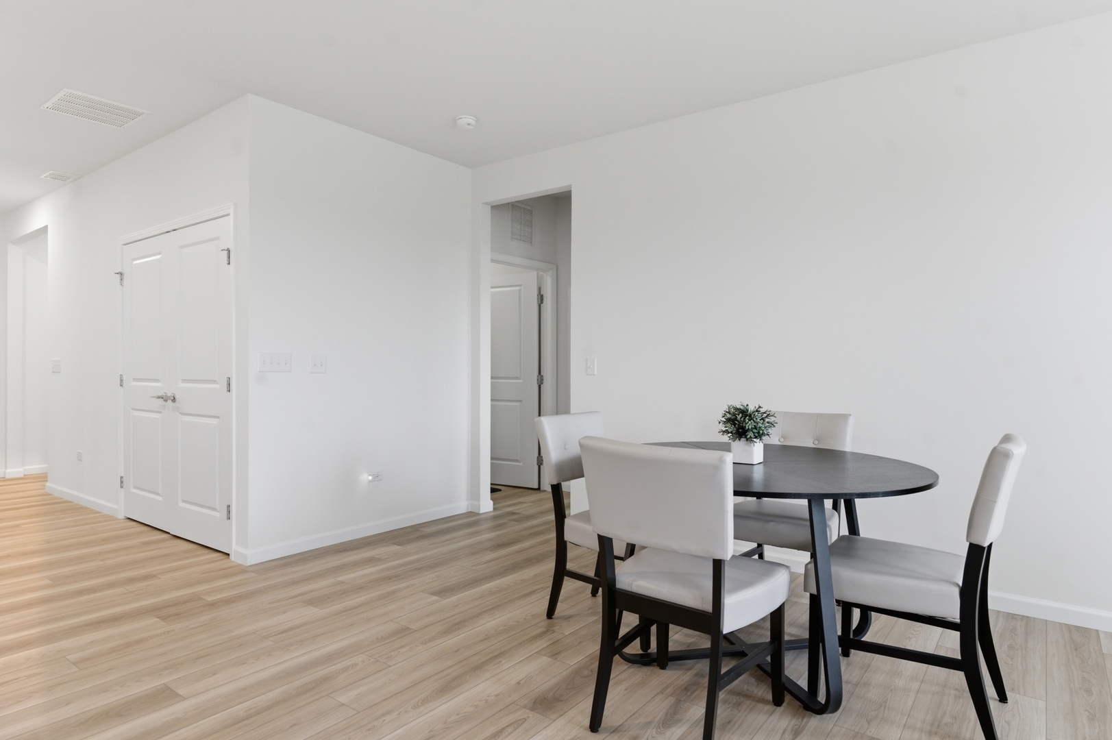 3327 Fulshear Circle, Aurora, IL 60503