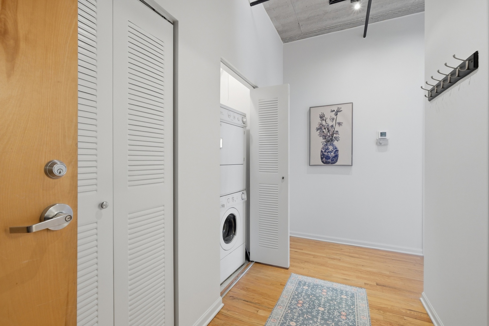 1735 W Diversey Parkway #409, Chicago, IL 60614