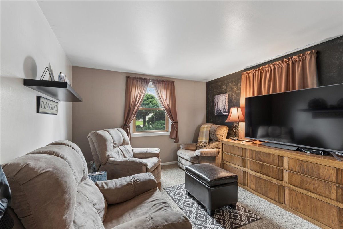 19216 John Kirkham Drive, Romeoville, IL 60446