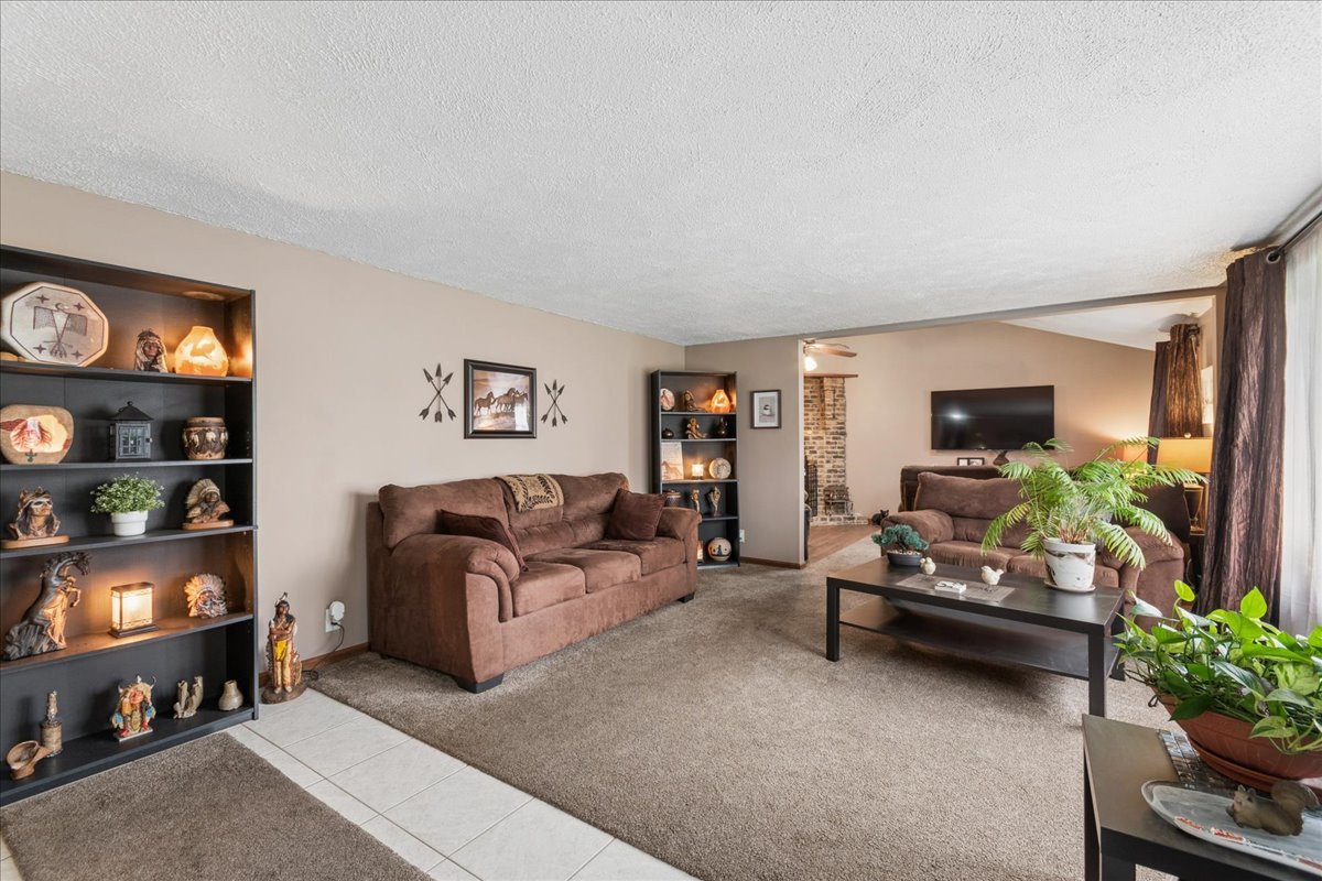 19216 John Kirkham Drive, Romeoville, IL 60446