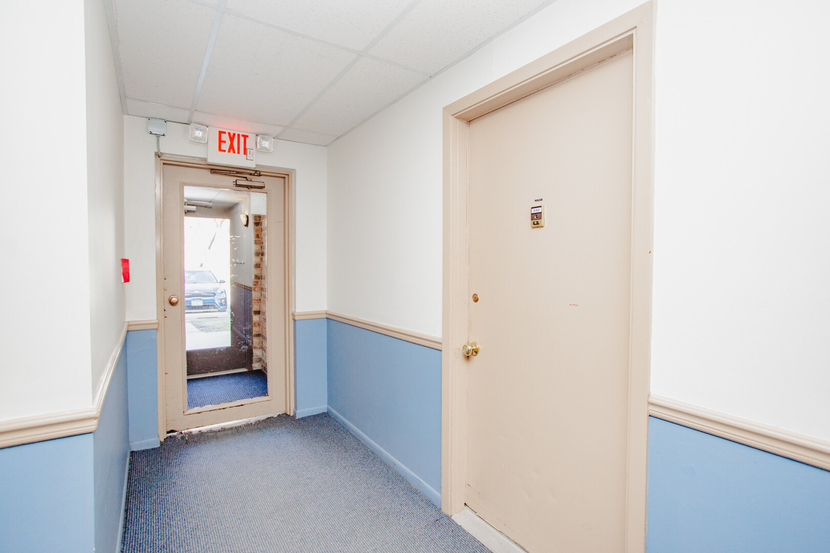 Des Plaines, IL 60016