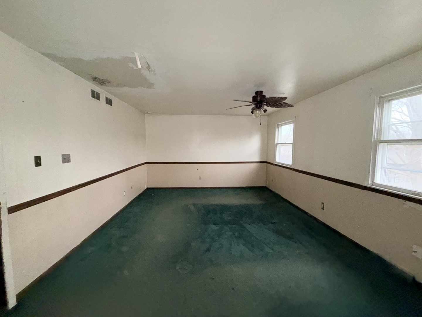 516 Ca Crest Drive, Shorewood, IL 60404