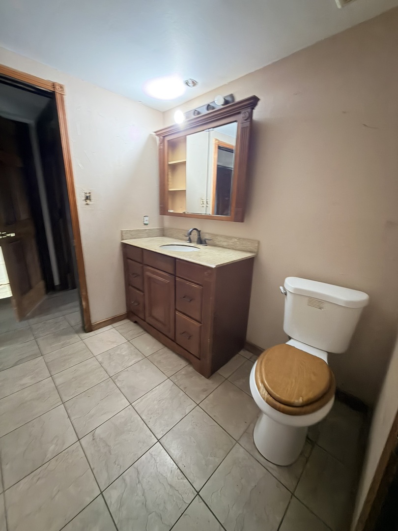 516 Ca Crest Drive, Shorewood, IL 60404