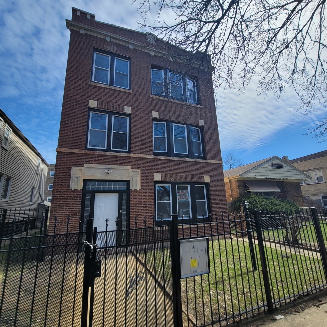 7919 S Ellis Avenue, Chicago, IL 60619